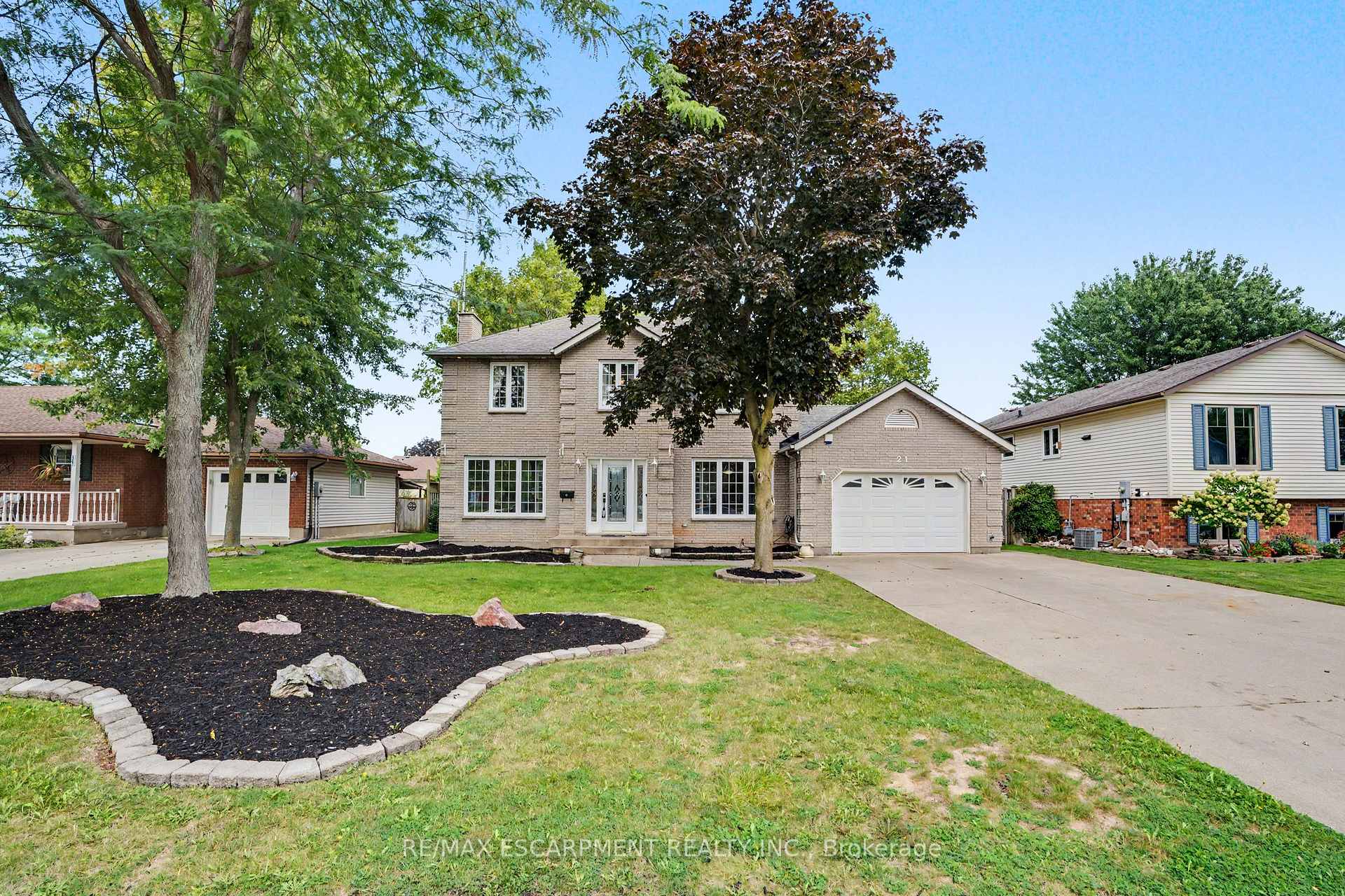 21 Farewell Crescent, West Lincoln, On L0r 2a0