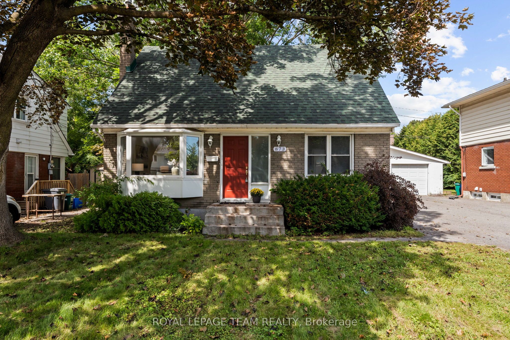 873 Smyth Road, Elmvale Acres And Area, On K1g 1p4