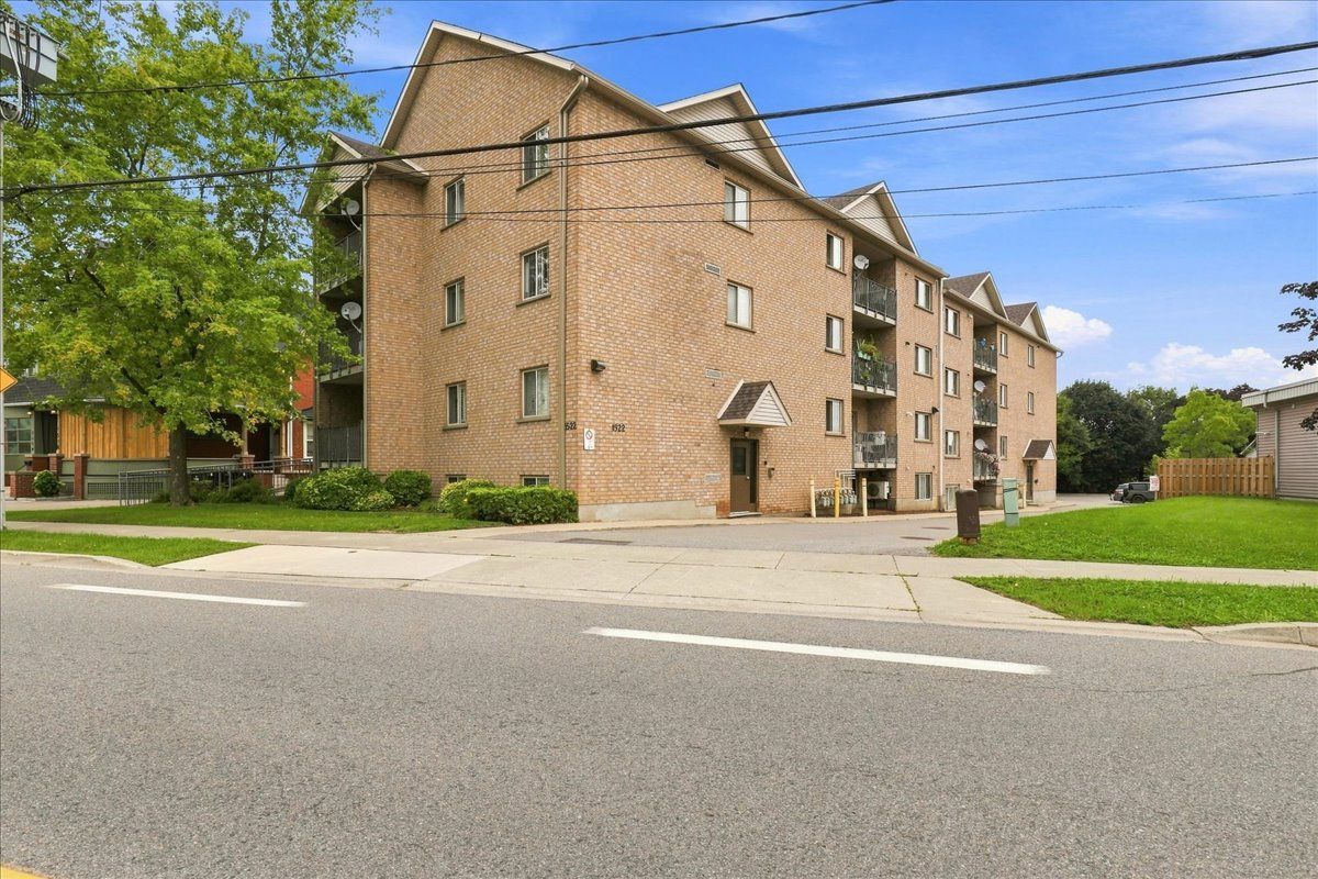 1522 E King Street E 403, Kitchener, On N2g 2p1