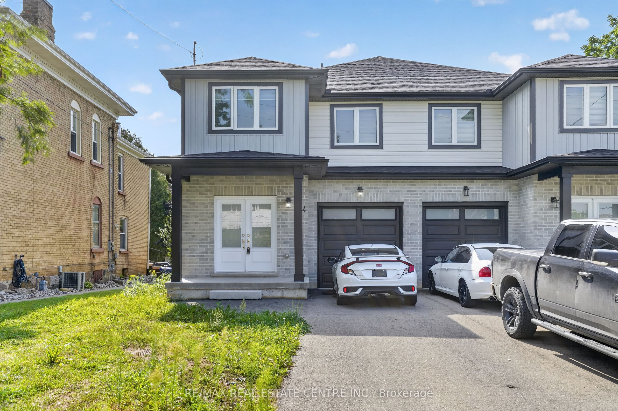 124 King Street E, Ingersoll, On N5c 1g9