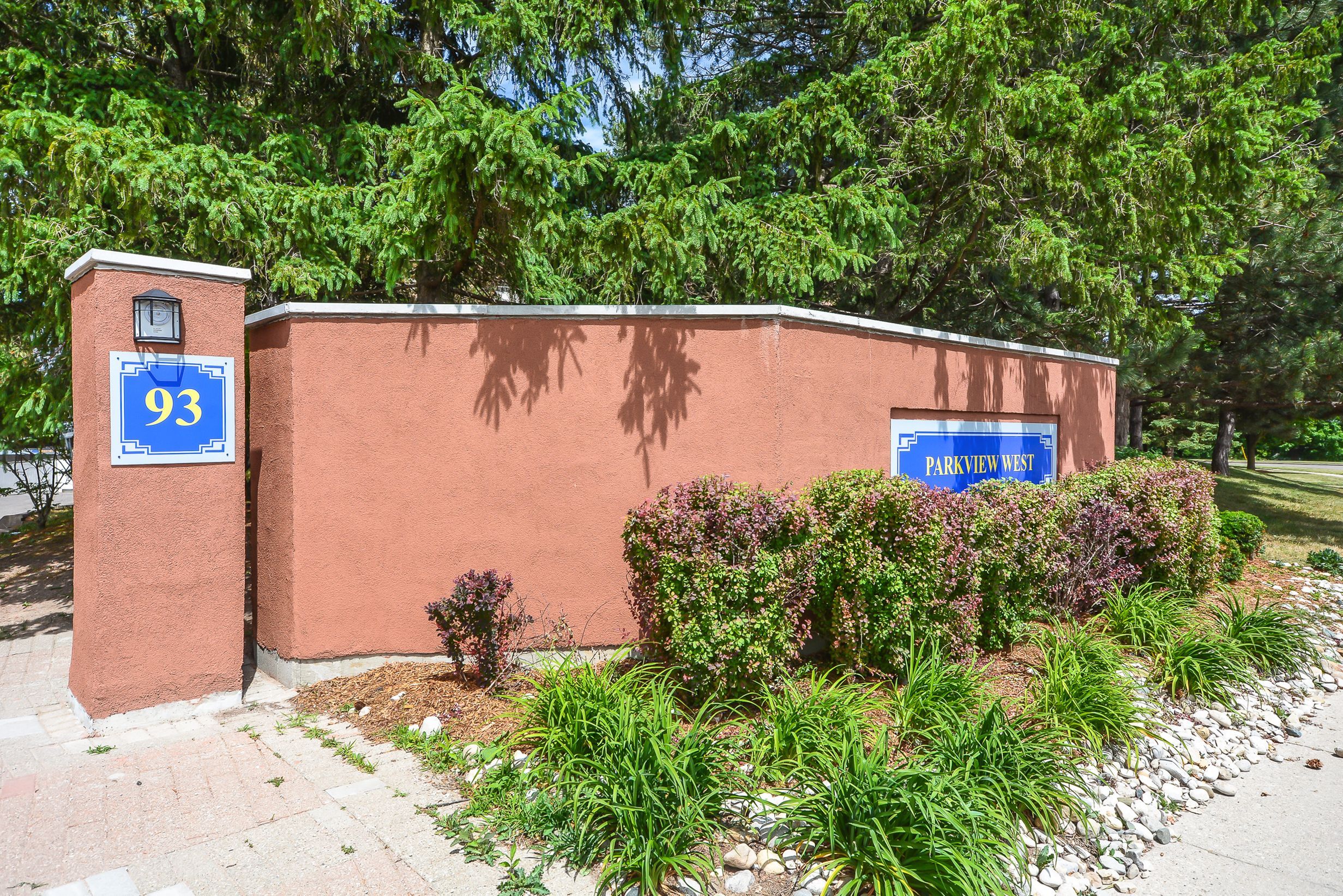 93 Westwood Road 301, Guelph, On N1h 7j7