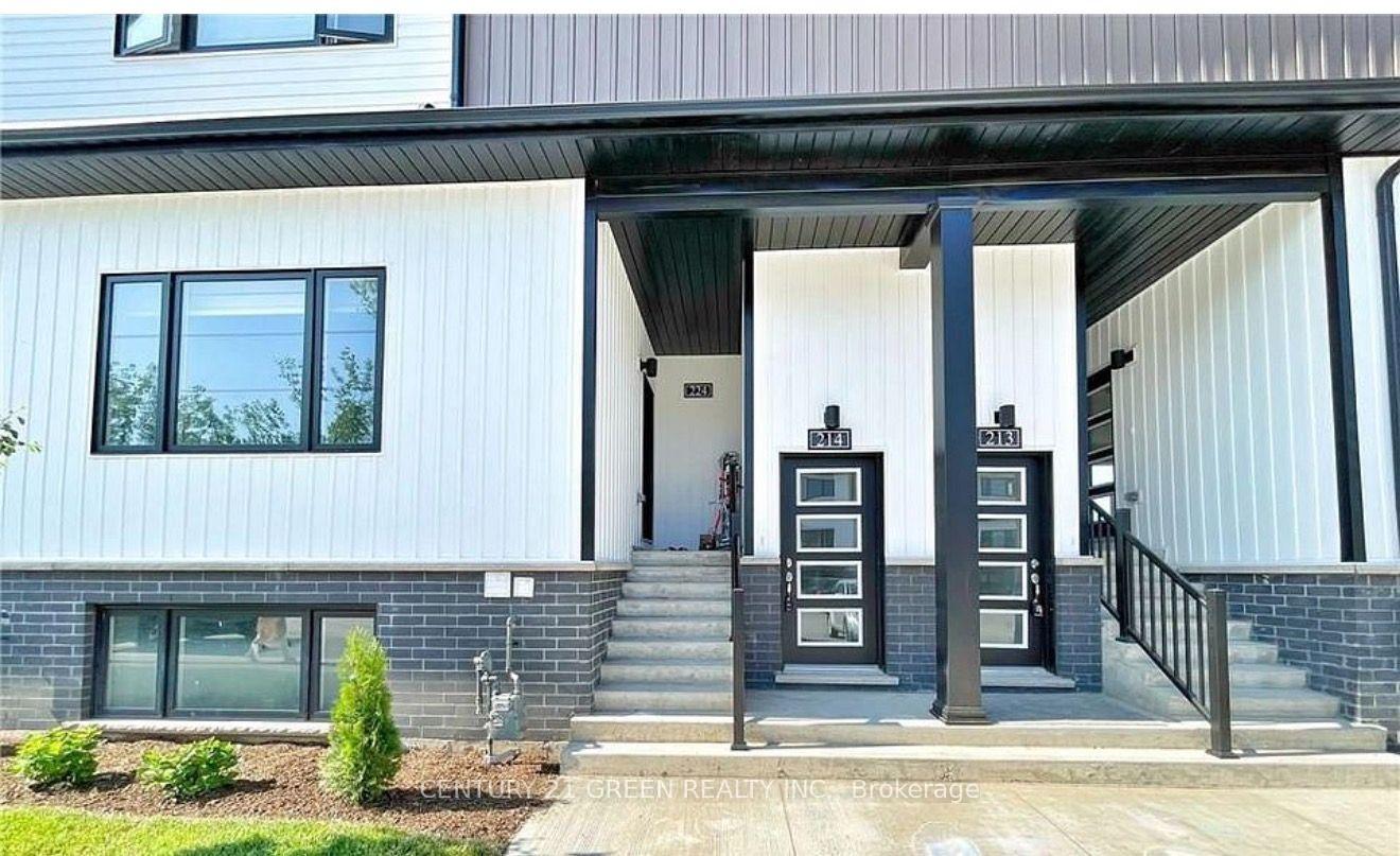 4263 Fourth Avenue 214, Niagara Falls, On L2e 0c2