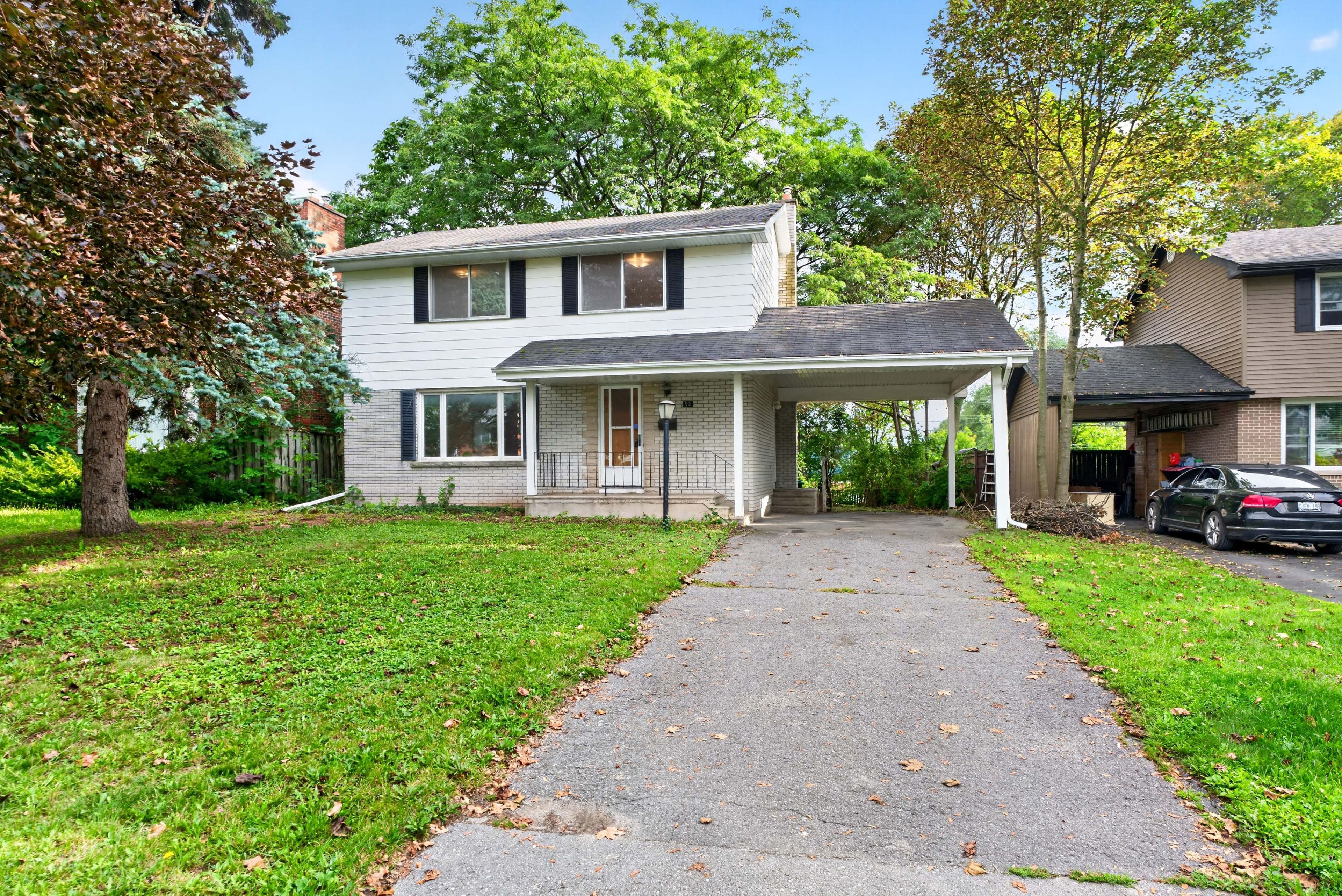 92 Cliff Crescent, Kingston, On K7m 1a8