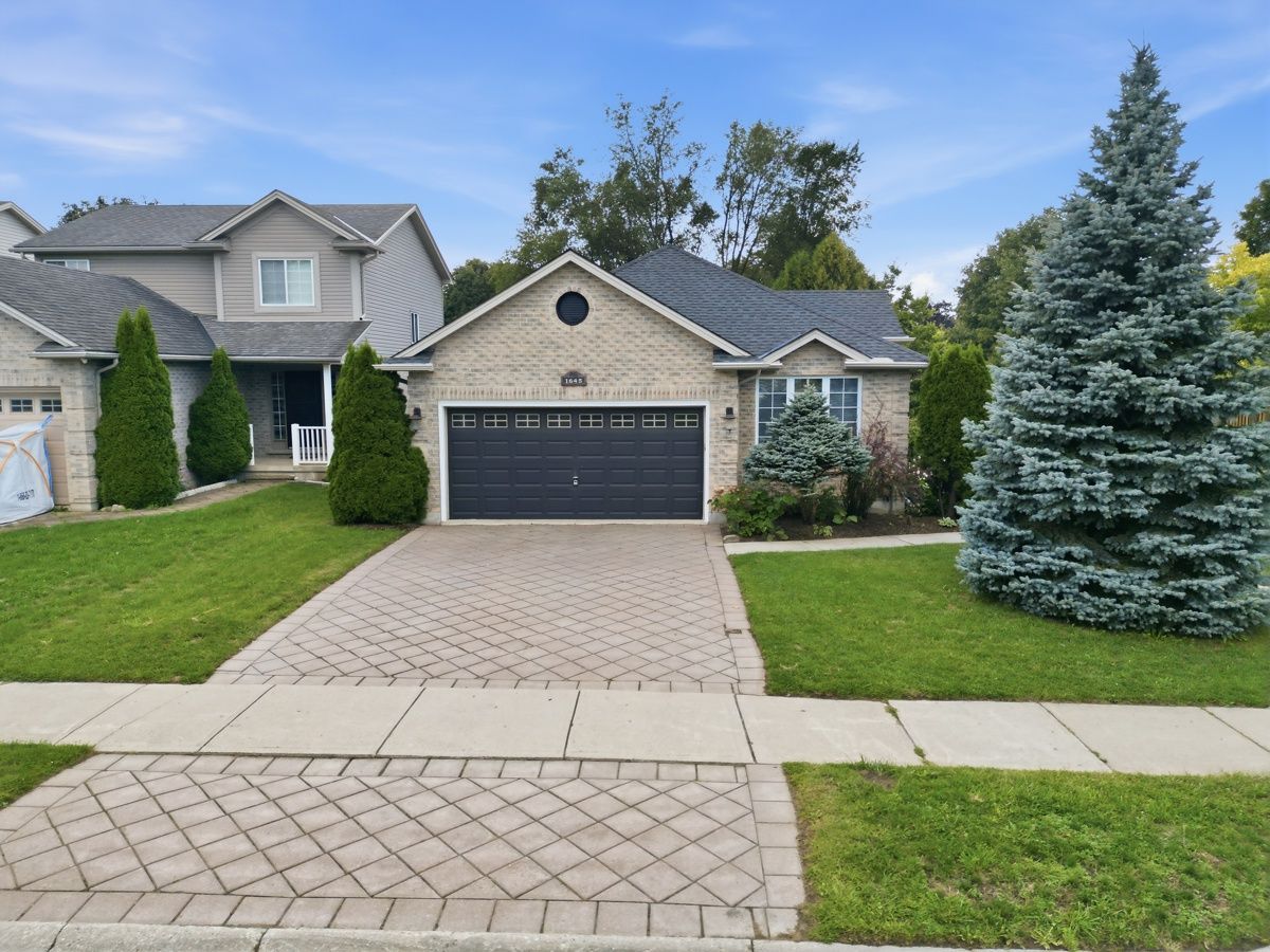 1645 Devos Drive, London North, On N5x 4k8