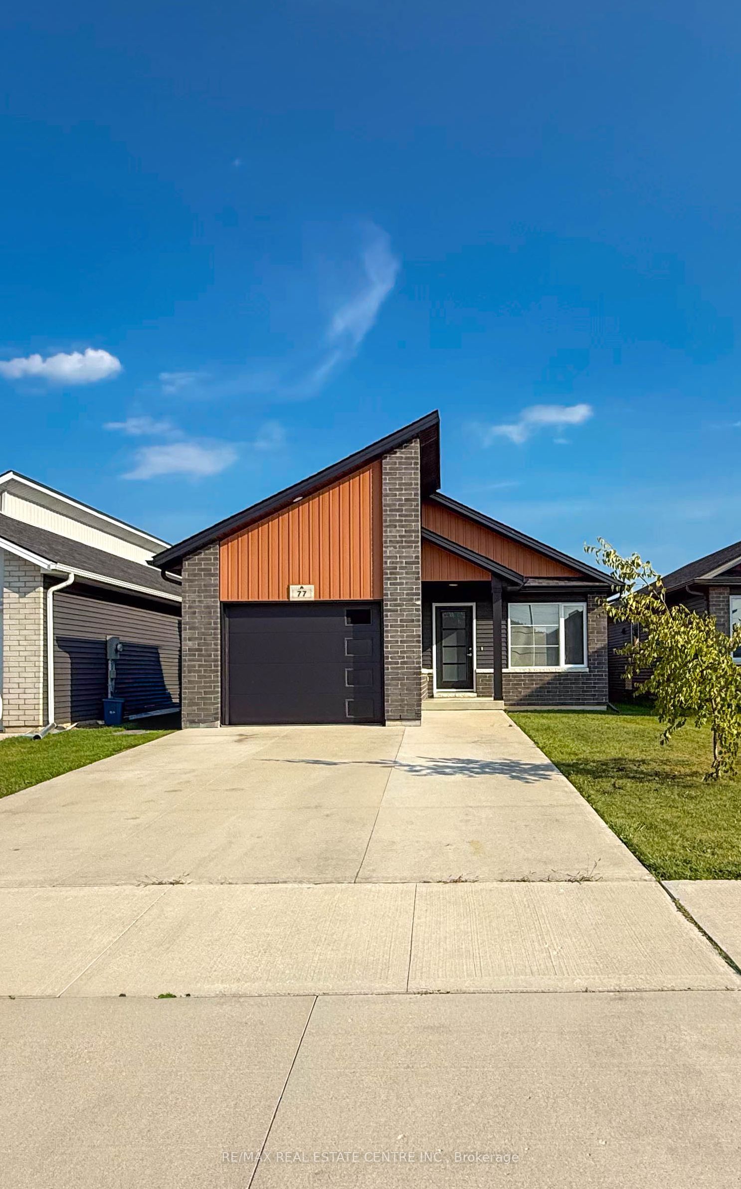 77 Moonstone Crescent, Chatham-Kent, On L7m 0s1