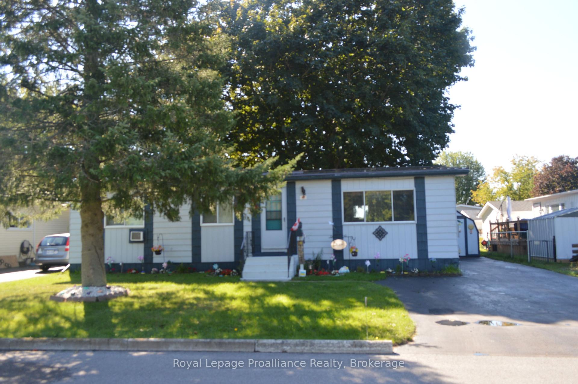 17 Warbler Lane, Quinte West, On K8n 4z3