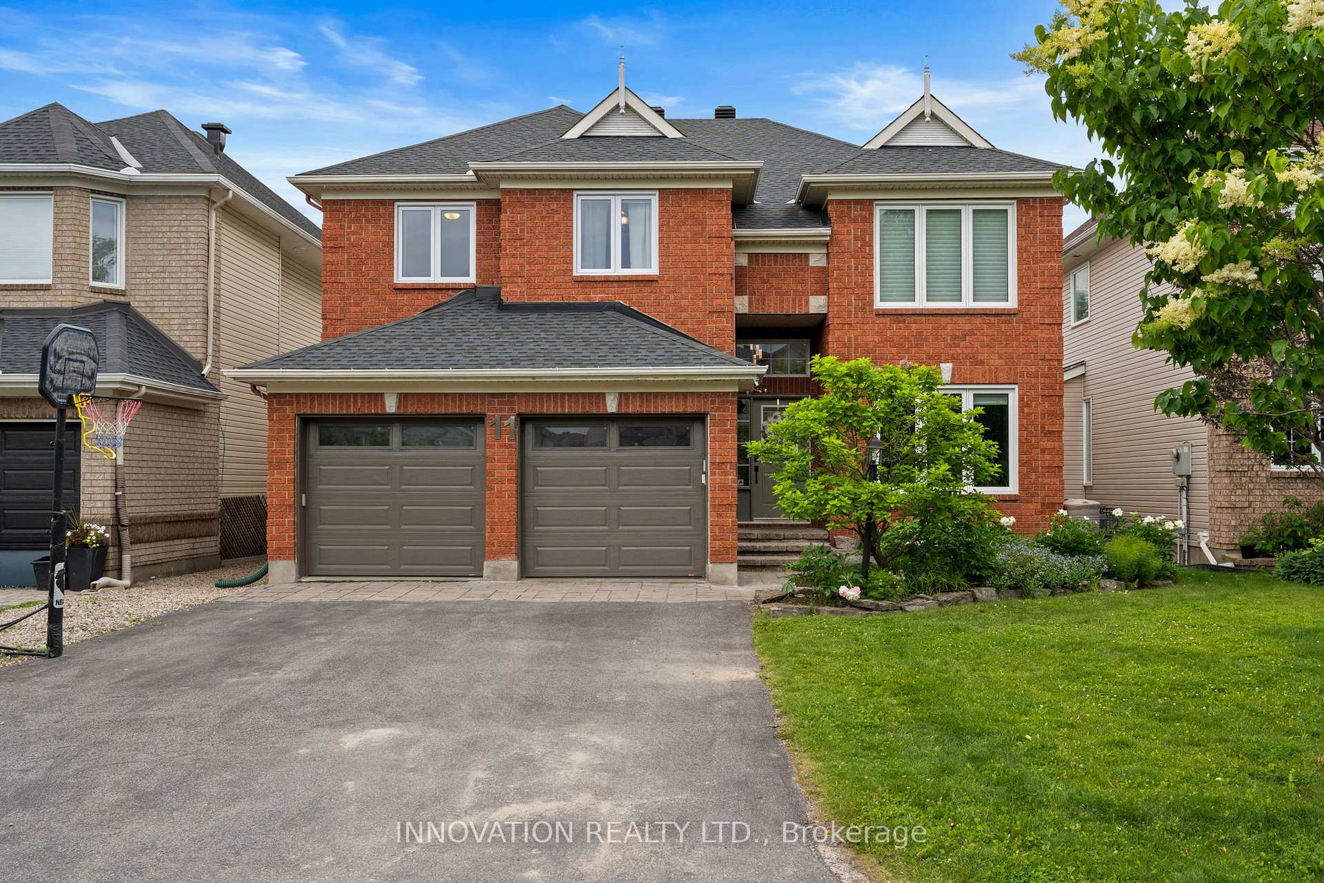 11 Bracewood Way, Barrhaven, On K2j 4y3