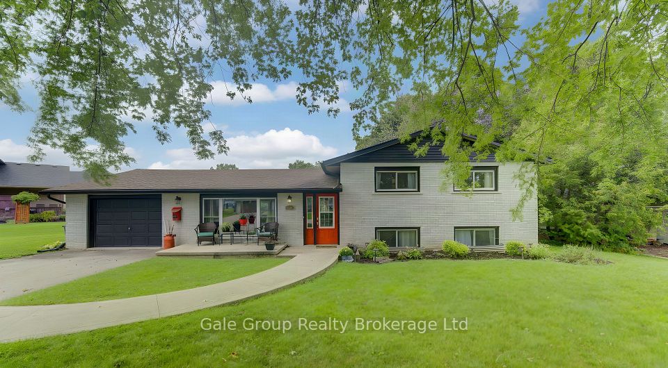 15 William Street, Tillsonburg, On N4g 1l6