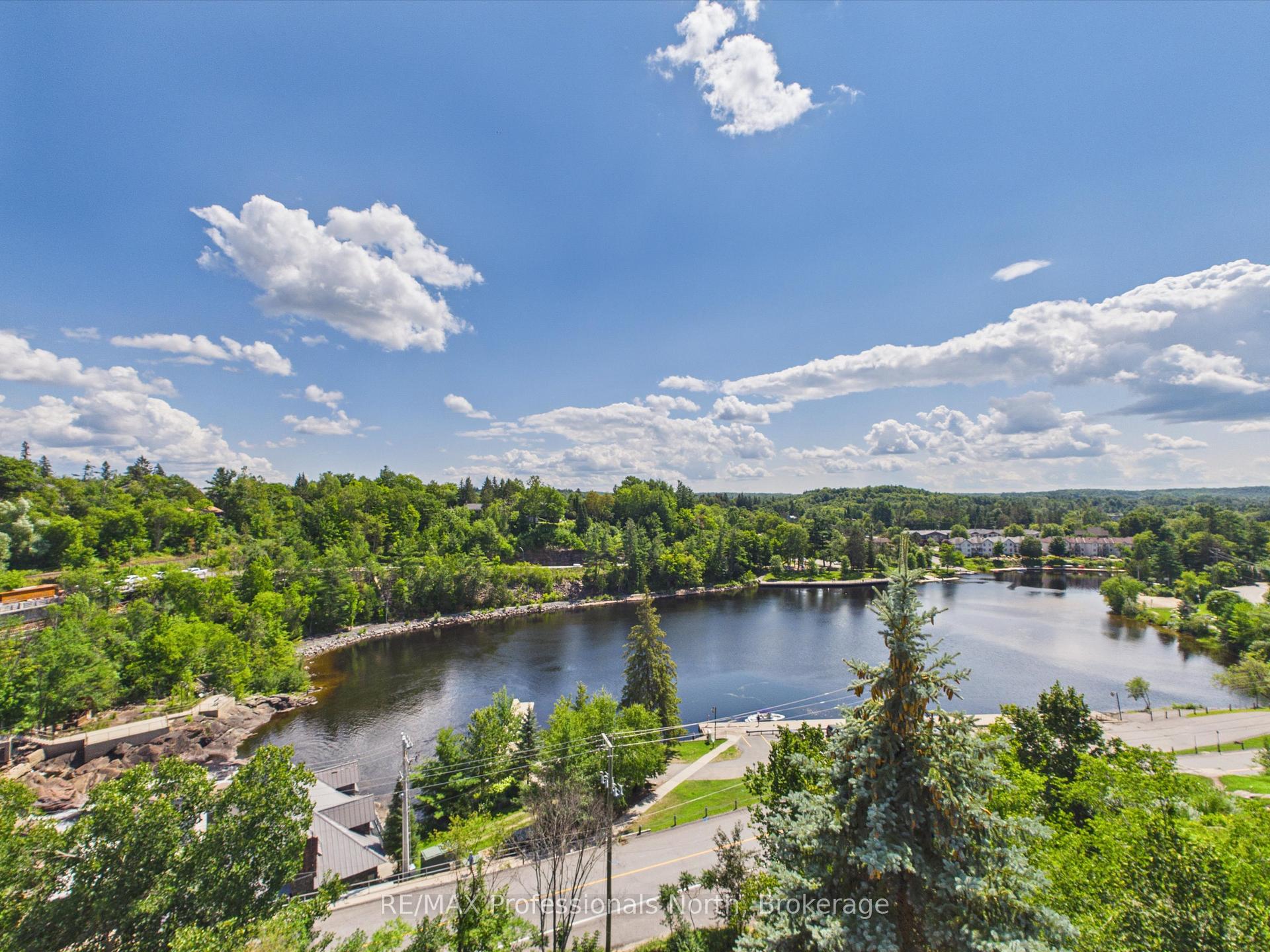 24 Ontario Street 501, Bracebridge, On P1l 2h5