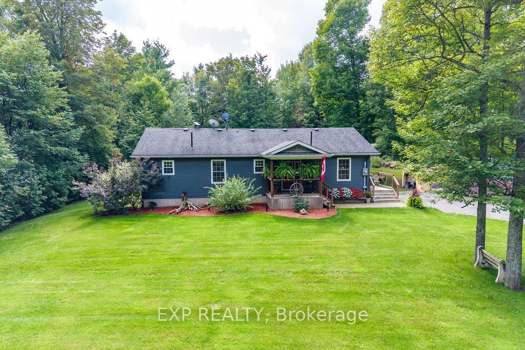 61 Rosebrugh Road, Greater Madawaska, On K7v 3z9