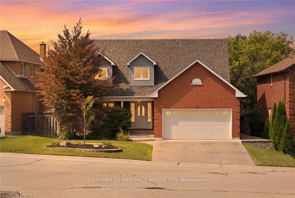 92 National Drive, Hamilton, On L8g 5b3