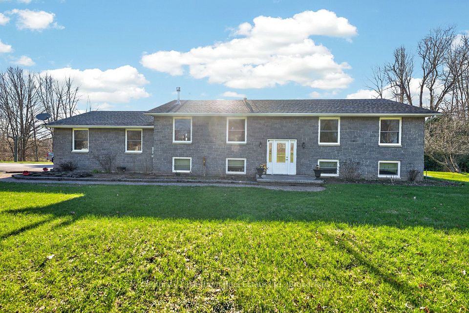 191 Emerson Road, Centre Hastings, On K0k 2y0