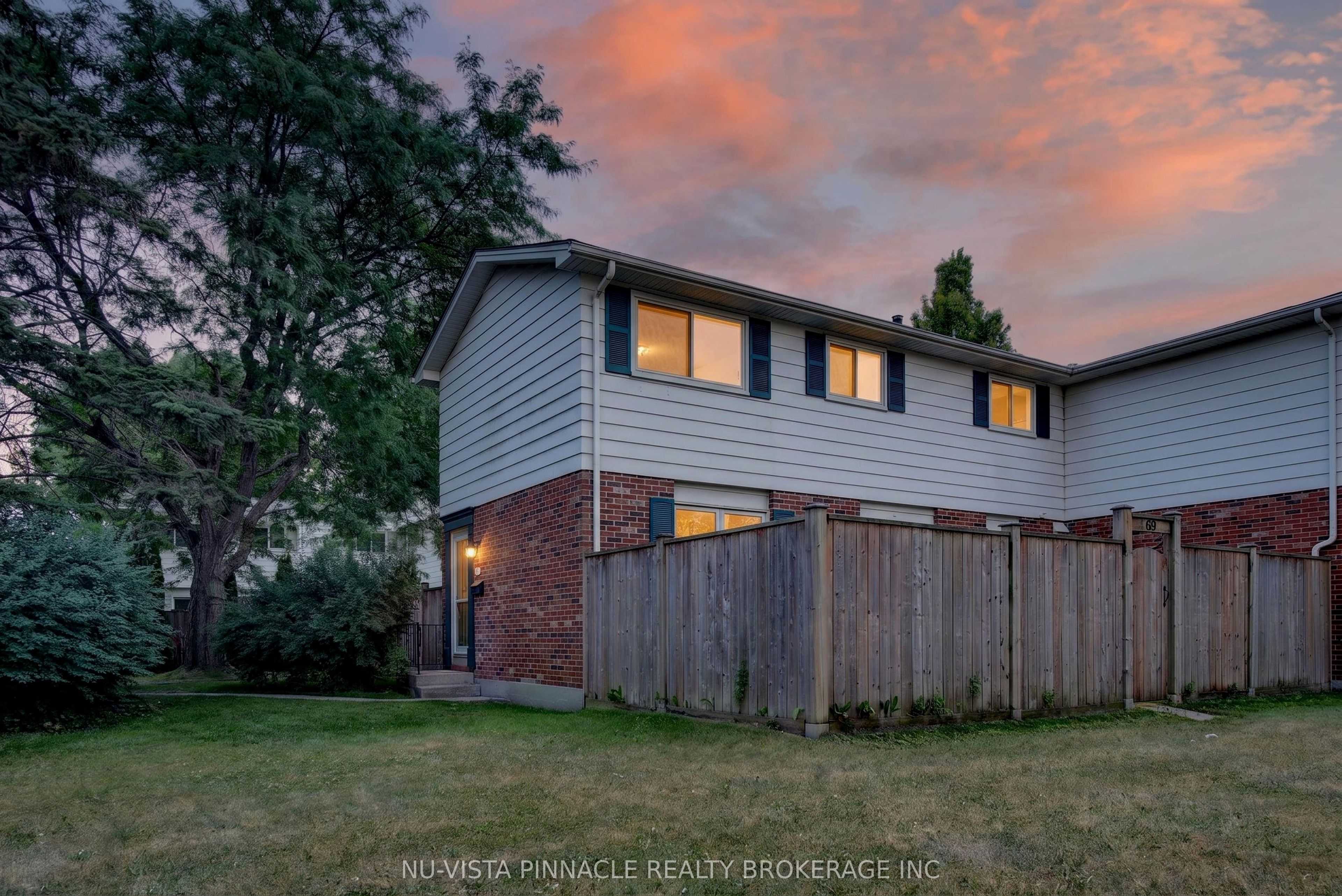 69 Conway Drive, London South, On N6e 2h4