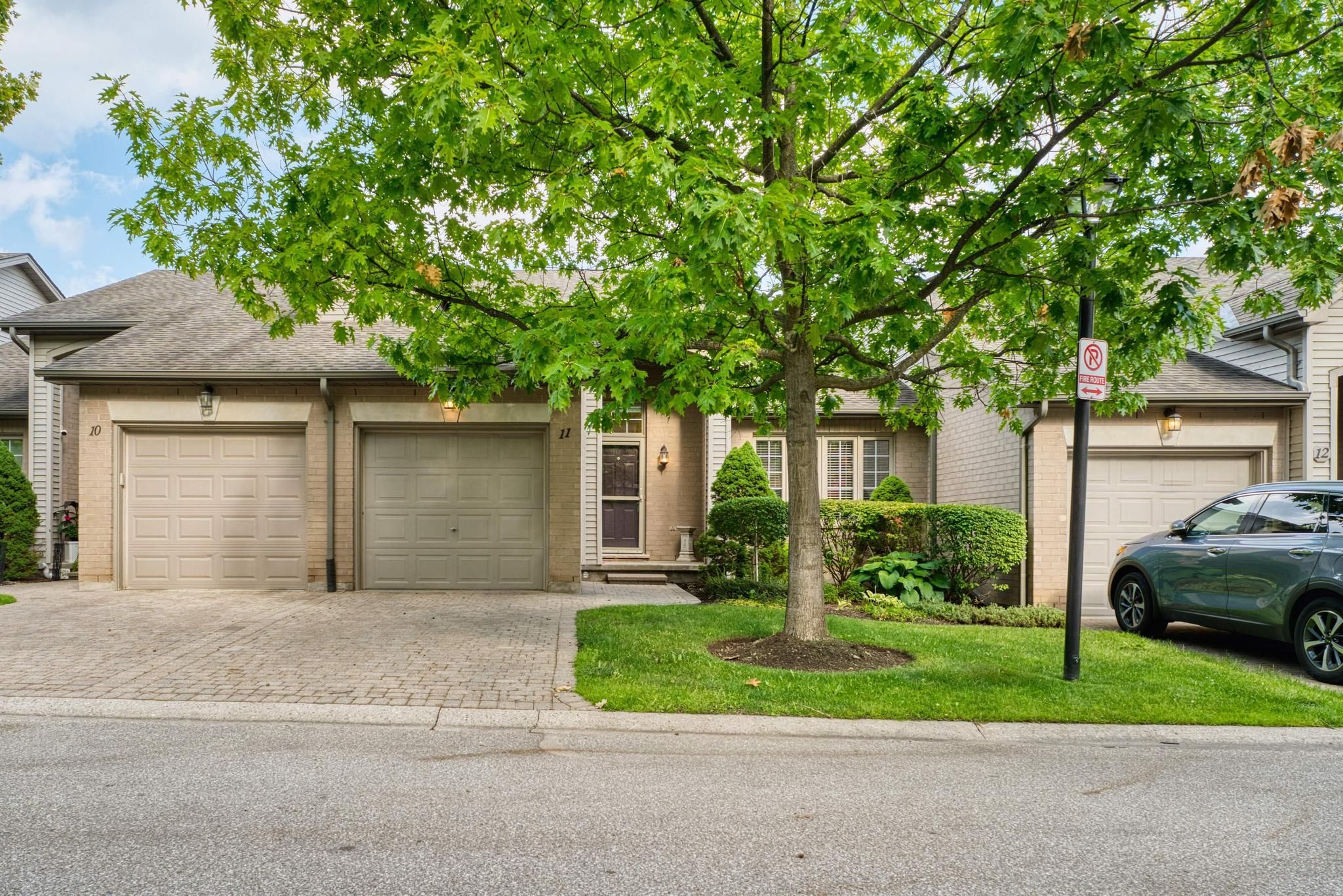 270 North Centre Road 11, London North, On N6g 5e2