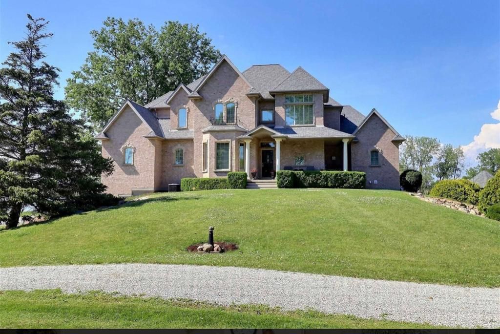 21000 Admiral Drive, Lakeshore, On N0p 2l0