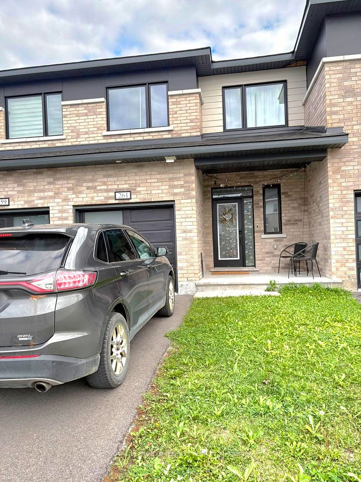 261 Ormiston Crescent, Barrhaven, On K2j 7e4