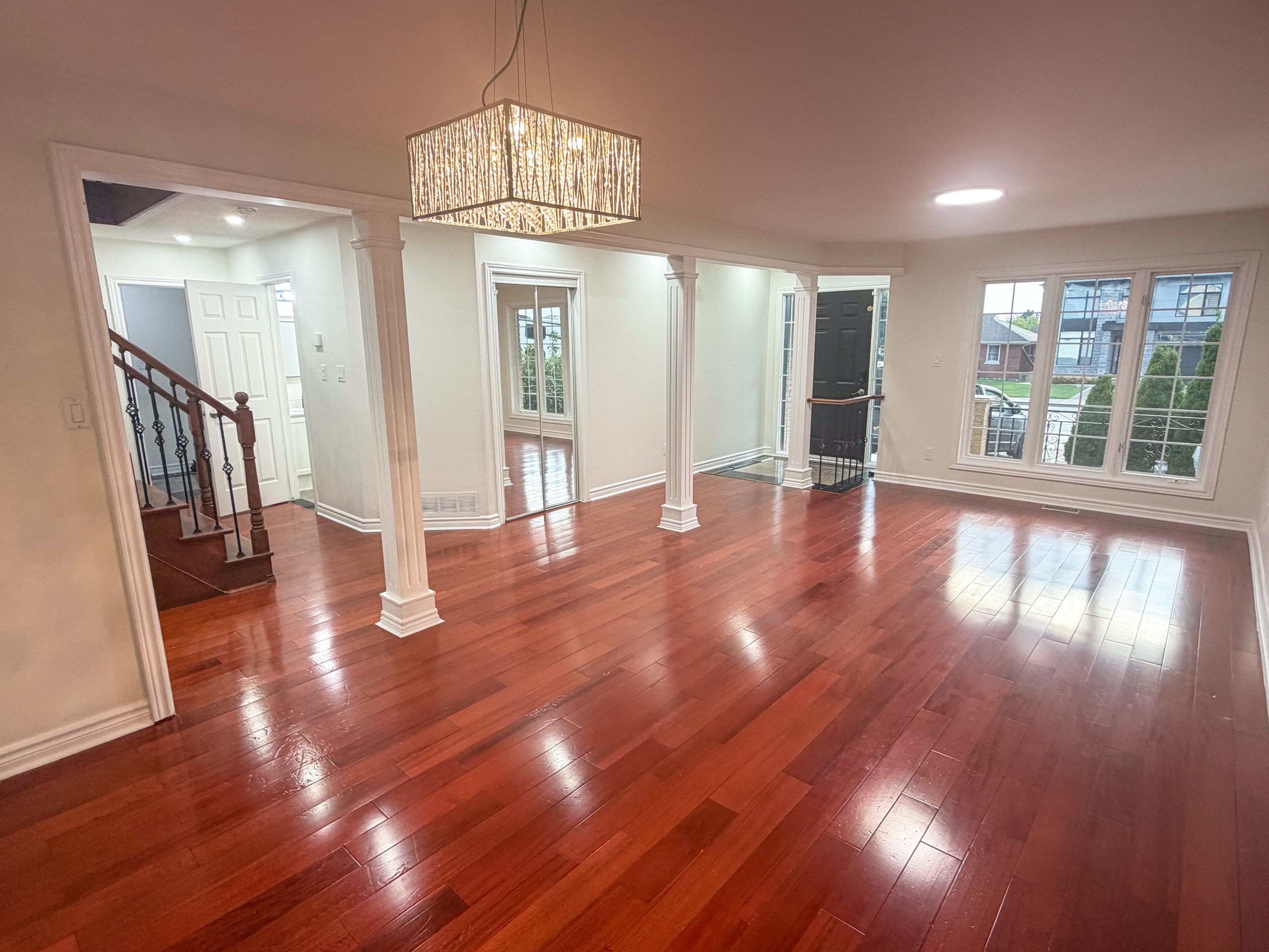 1429 Upper Sherman Avenue, Hamilton, On L8w 1c4