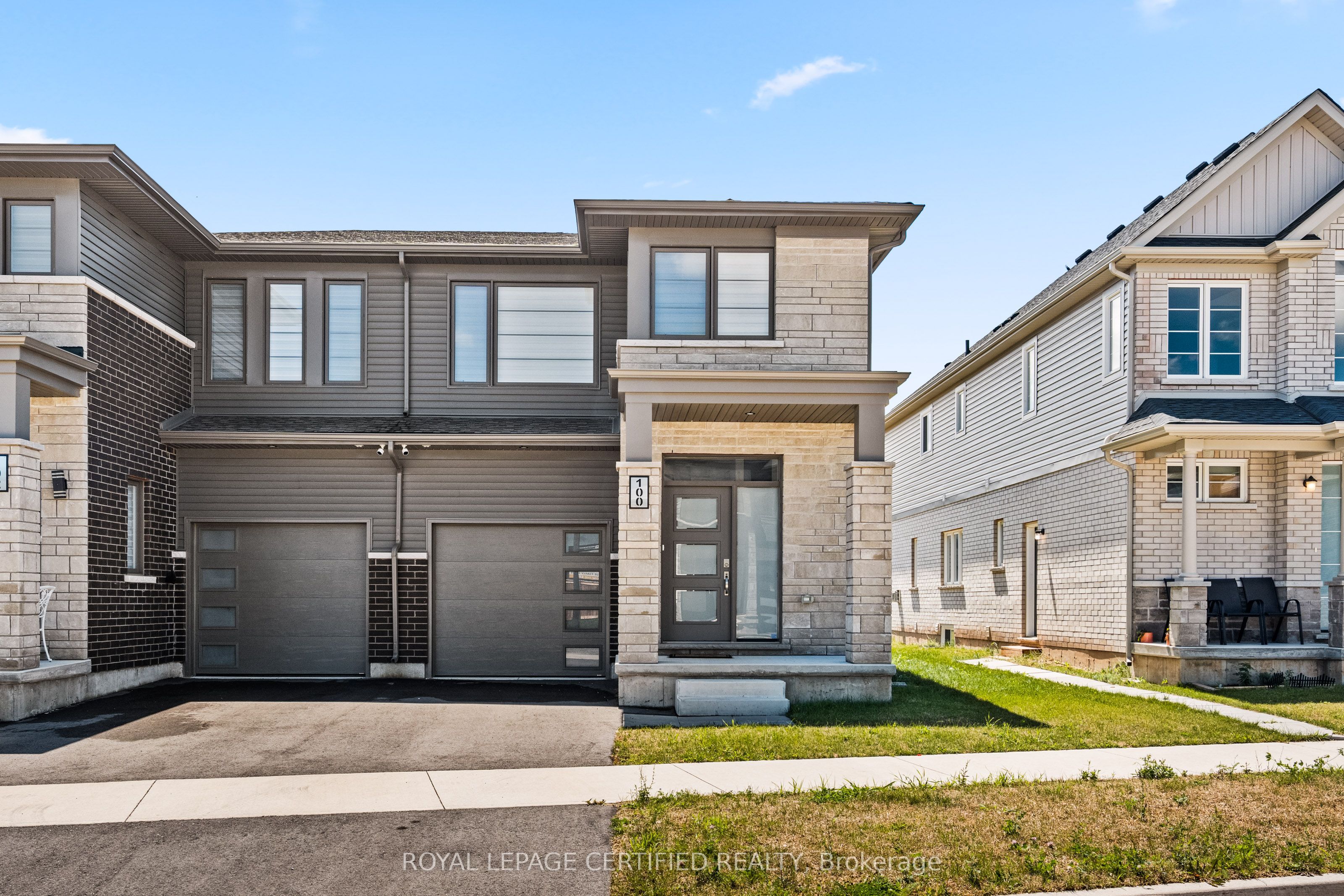 100 Acacia Road, Pelham, On L3b 3n5