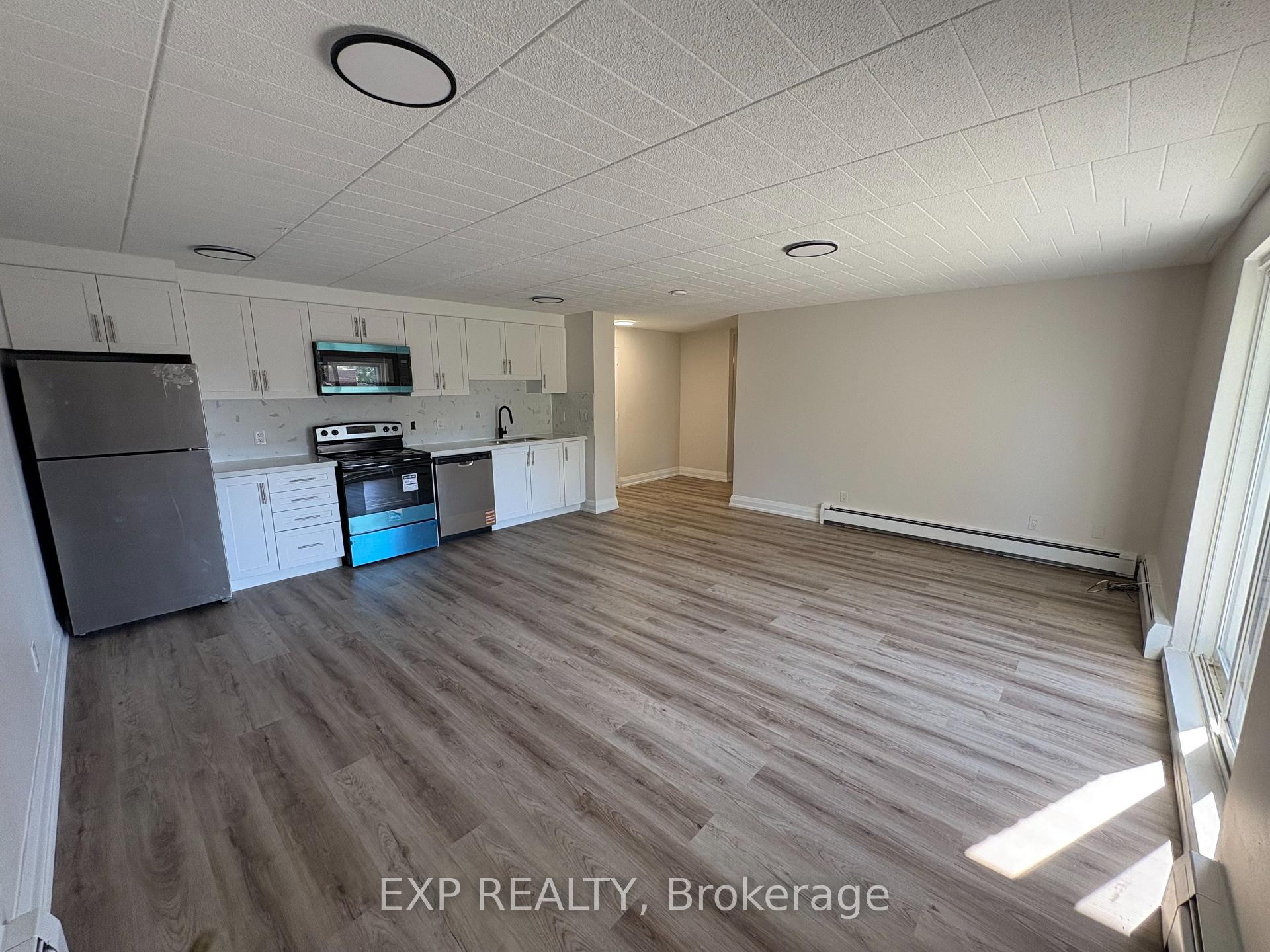 4422 Huron Street 110, Niagara Falls, On L2e 7c8