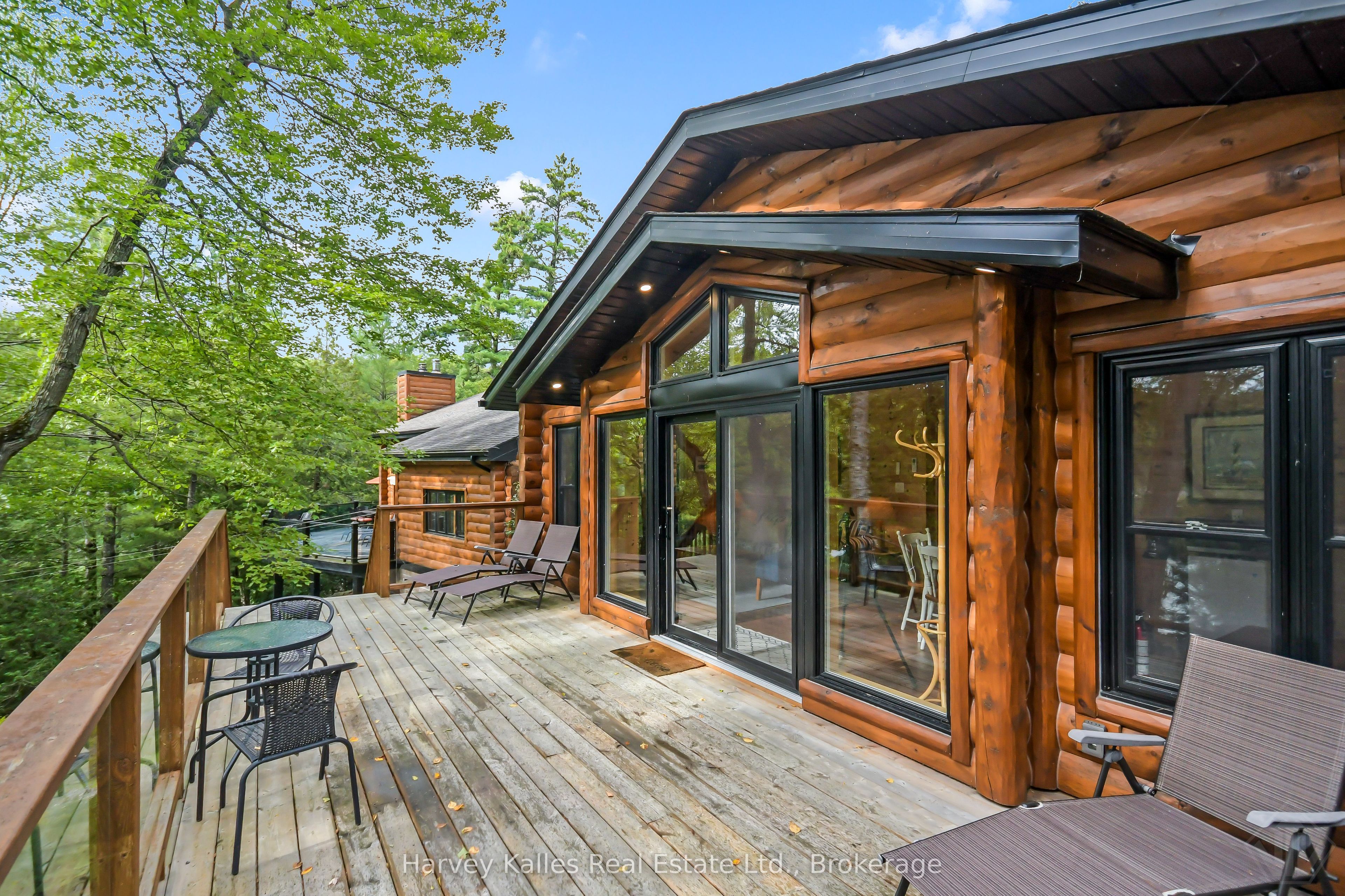 1113 Golf Avenue Road Unit #9, Muskoka Lakes, On P0b 1j0