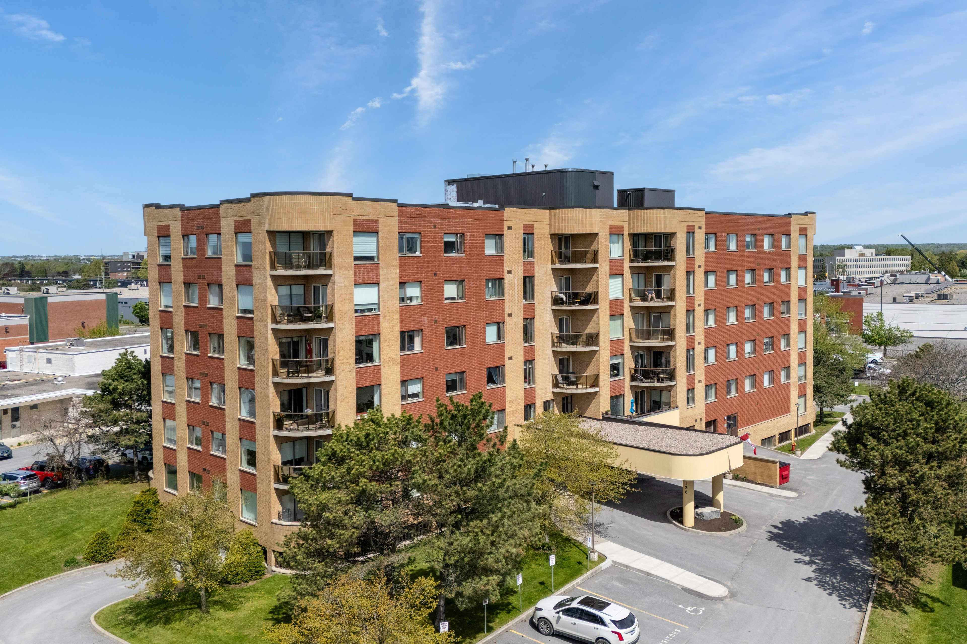 130 Wright Crescent 204, Kingston, On K7l 5r1