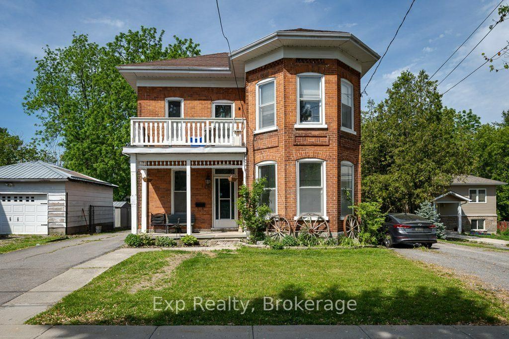 127 Green Street, Deseronto, On K0k 1x0