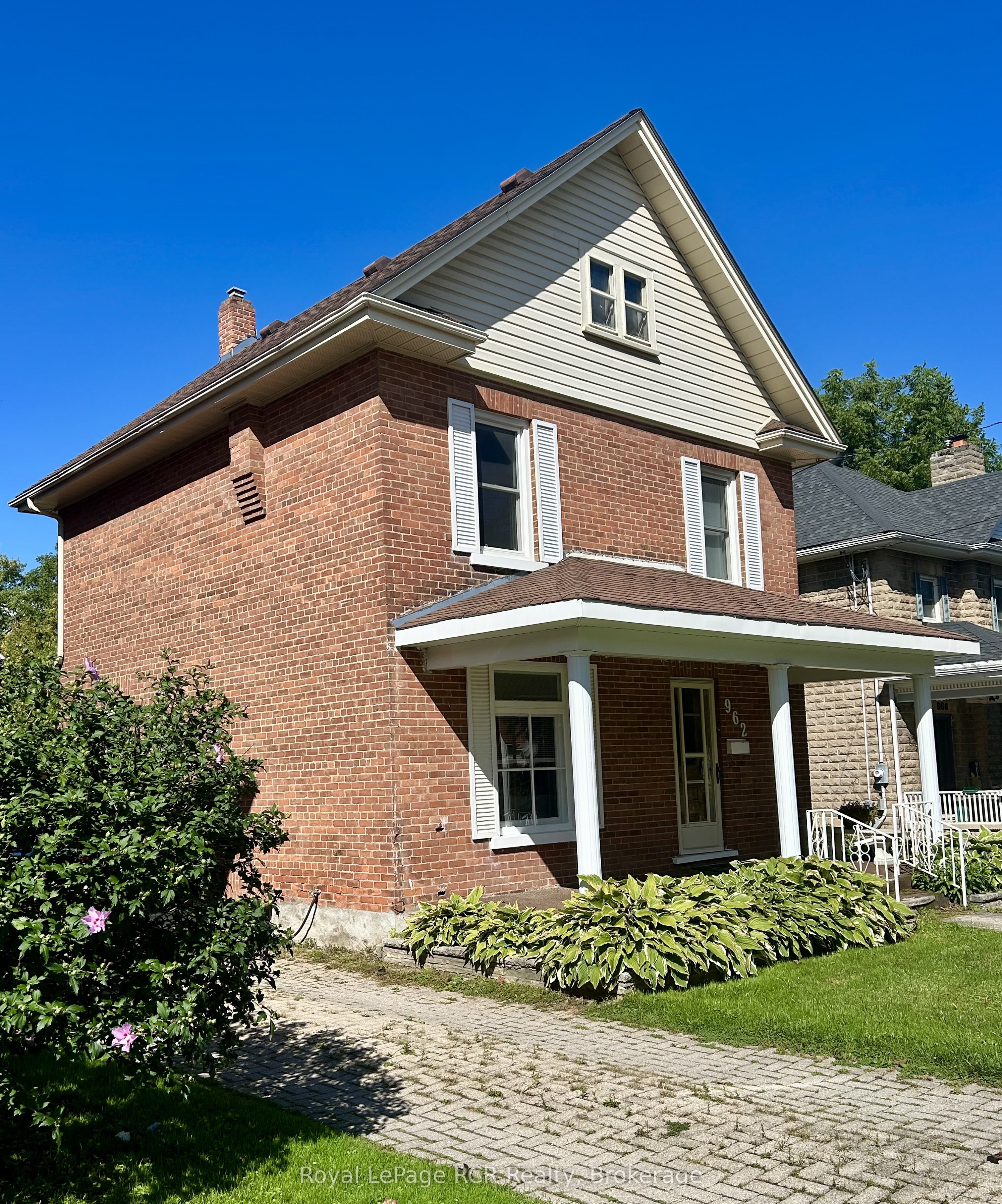 962 7th Avenue E, Owen Sound, On N4k 2y8
