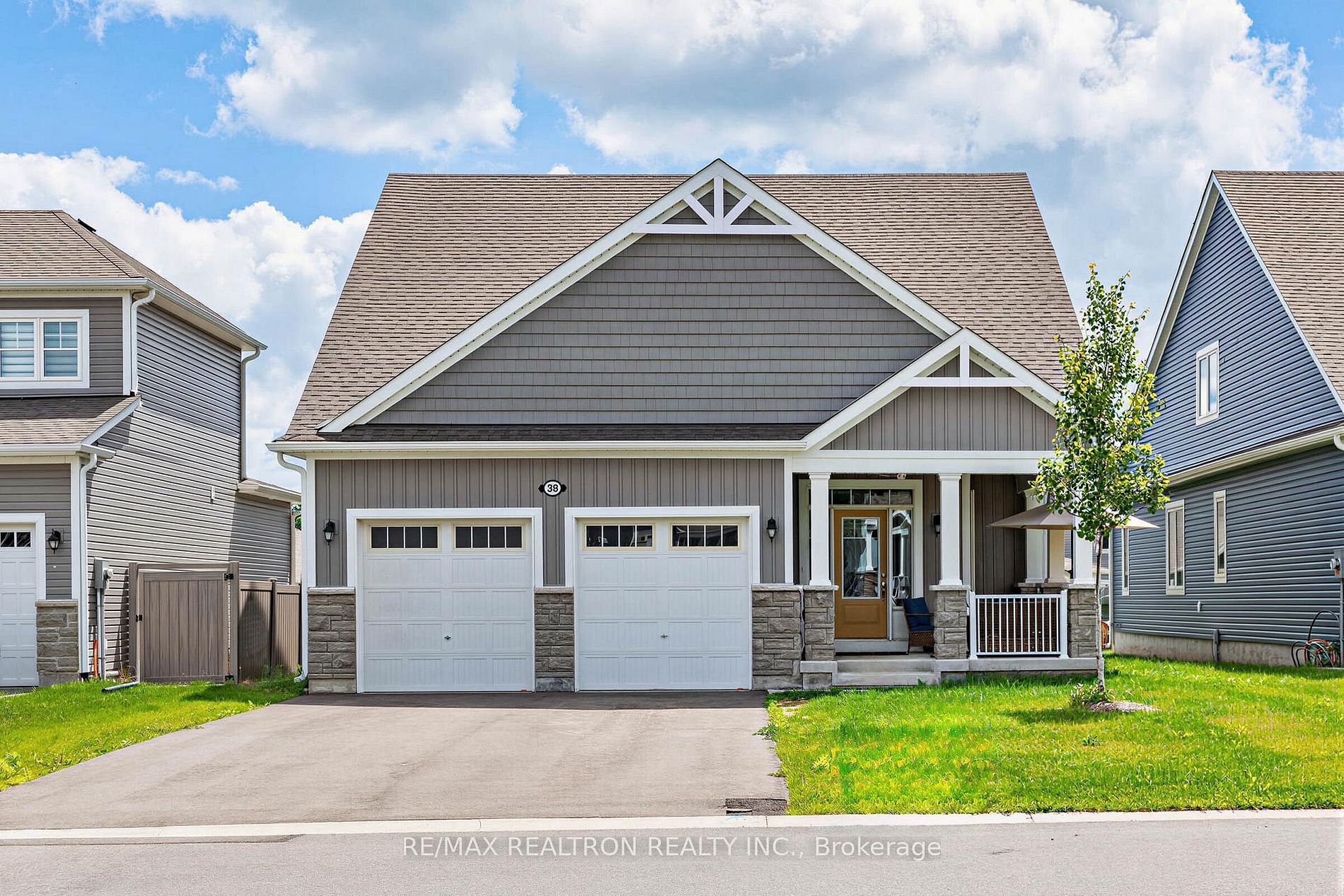 38 Chambery Street, Bracebridge, On P1l 0n4