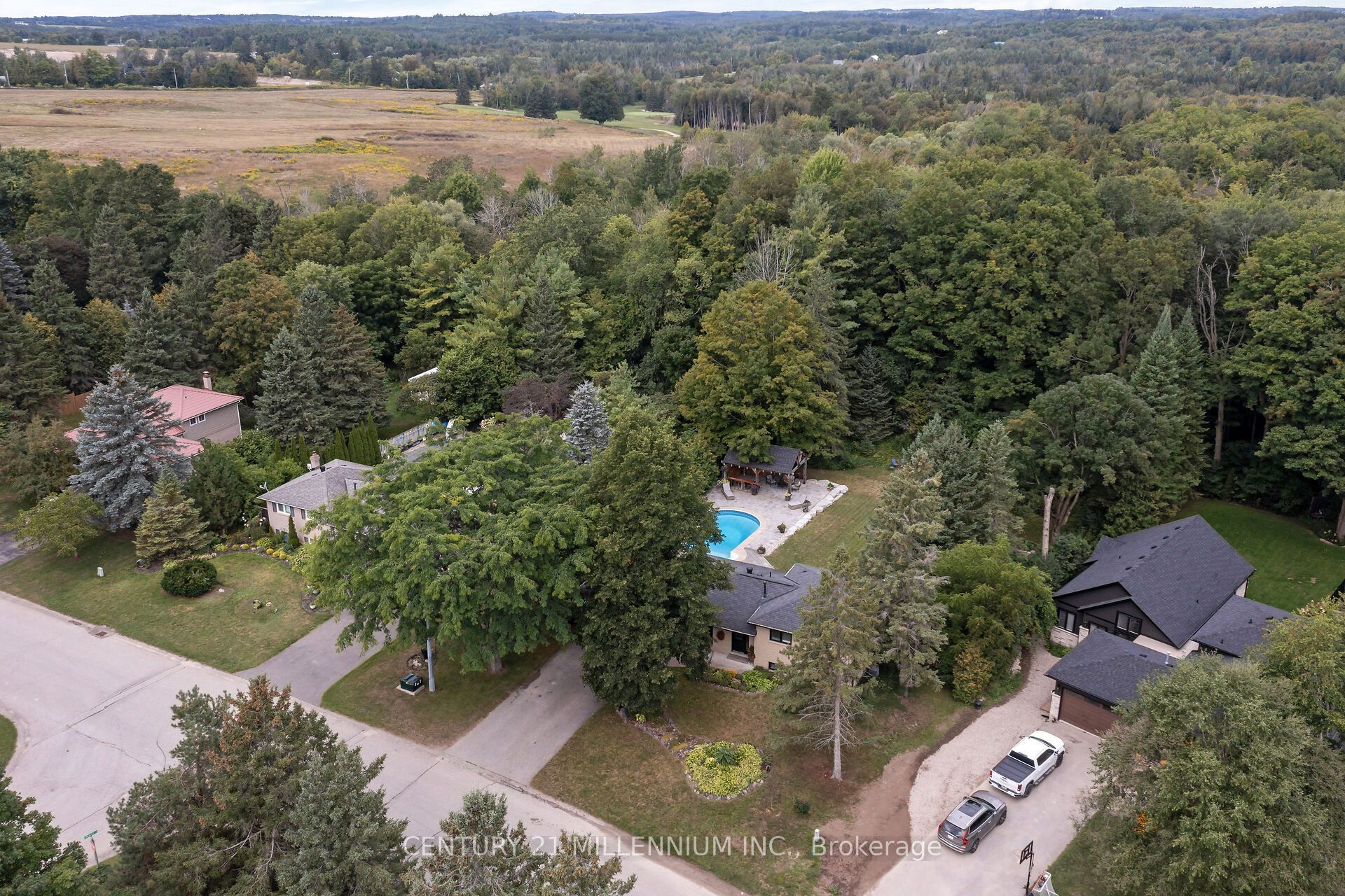17 Erin Heights Drive, Erin, On N0b 1t0