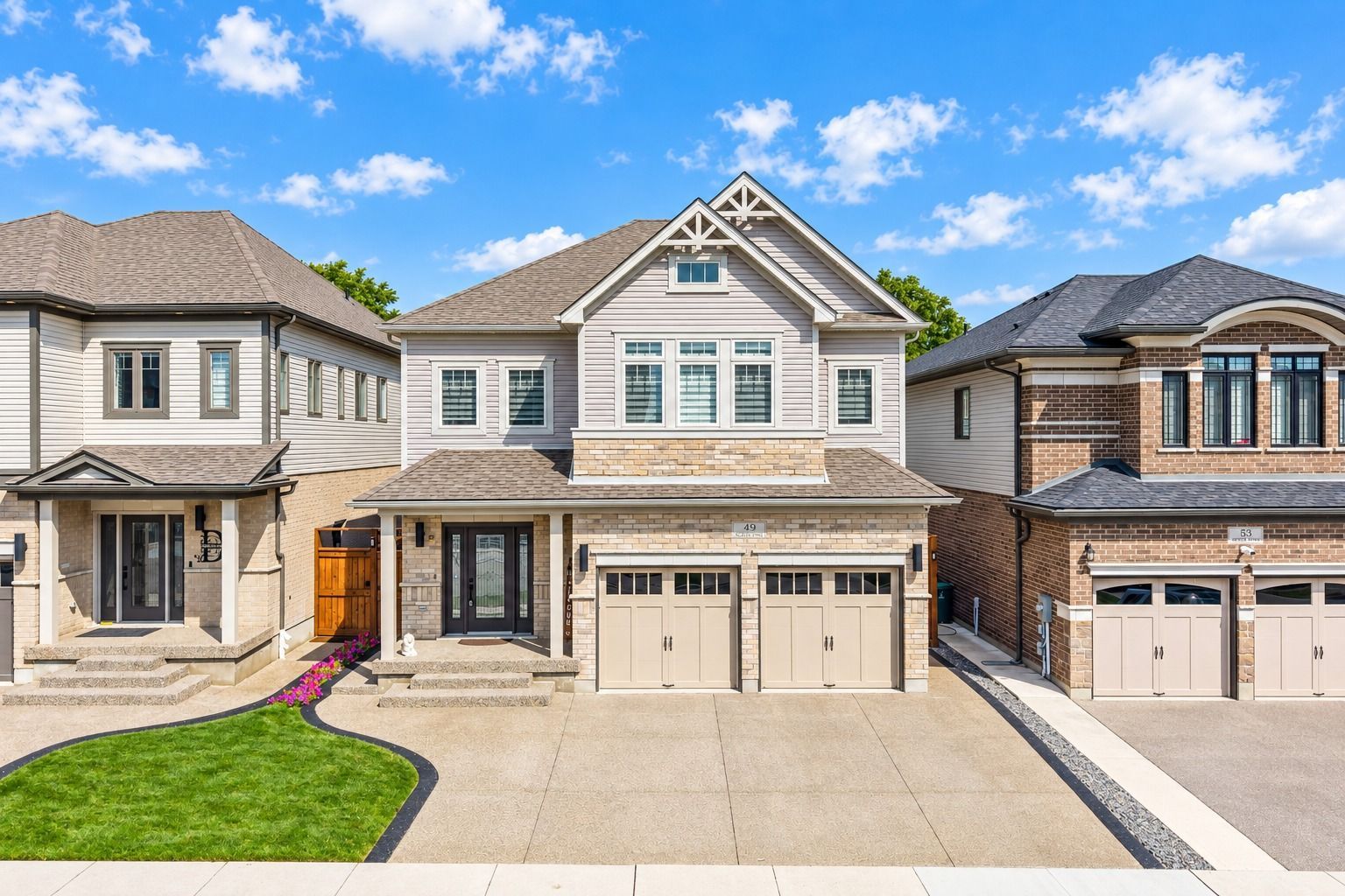 49 Scots Pine Trail, Kitchener, On N2r 0n6