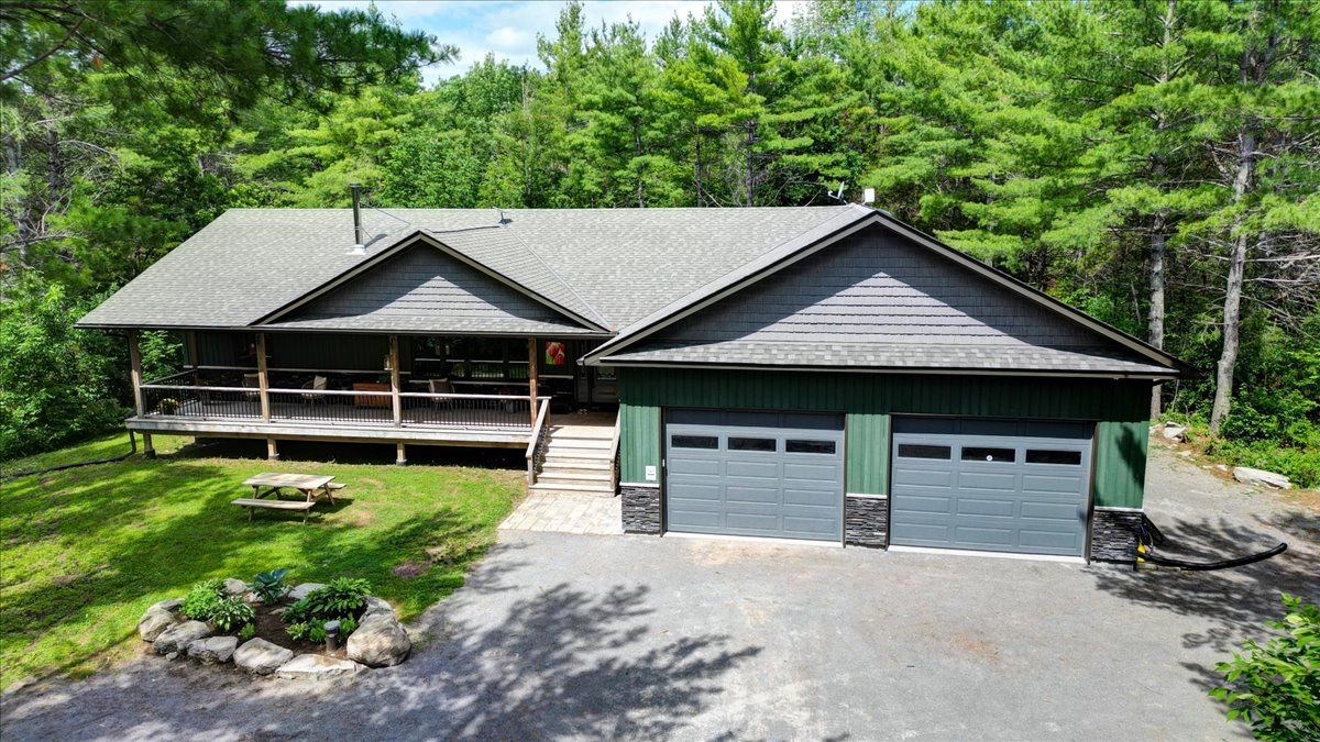 2166 6th Line Dummer Road N, Douro-Dummer, On K0l 2h0
