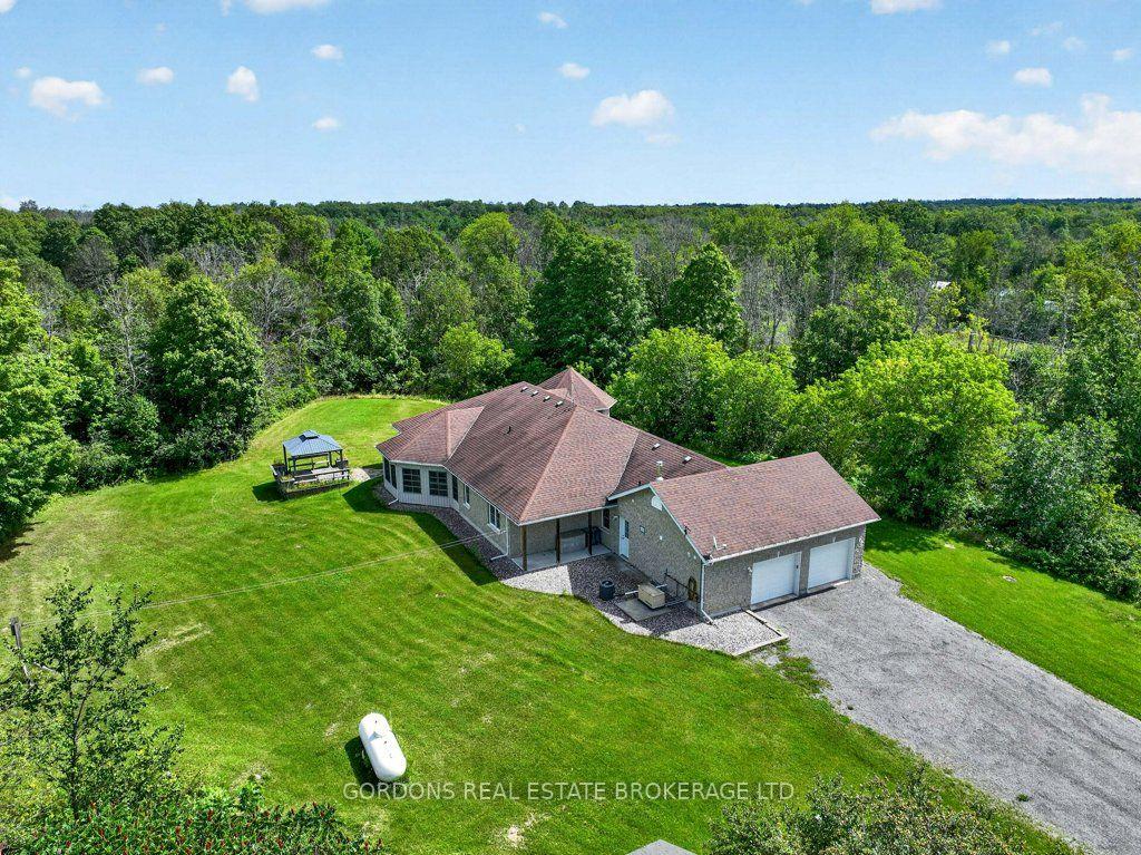 1069 County 14 Road, Stone Mills, On K0k 1z0
