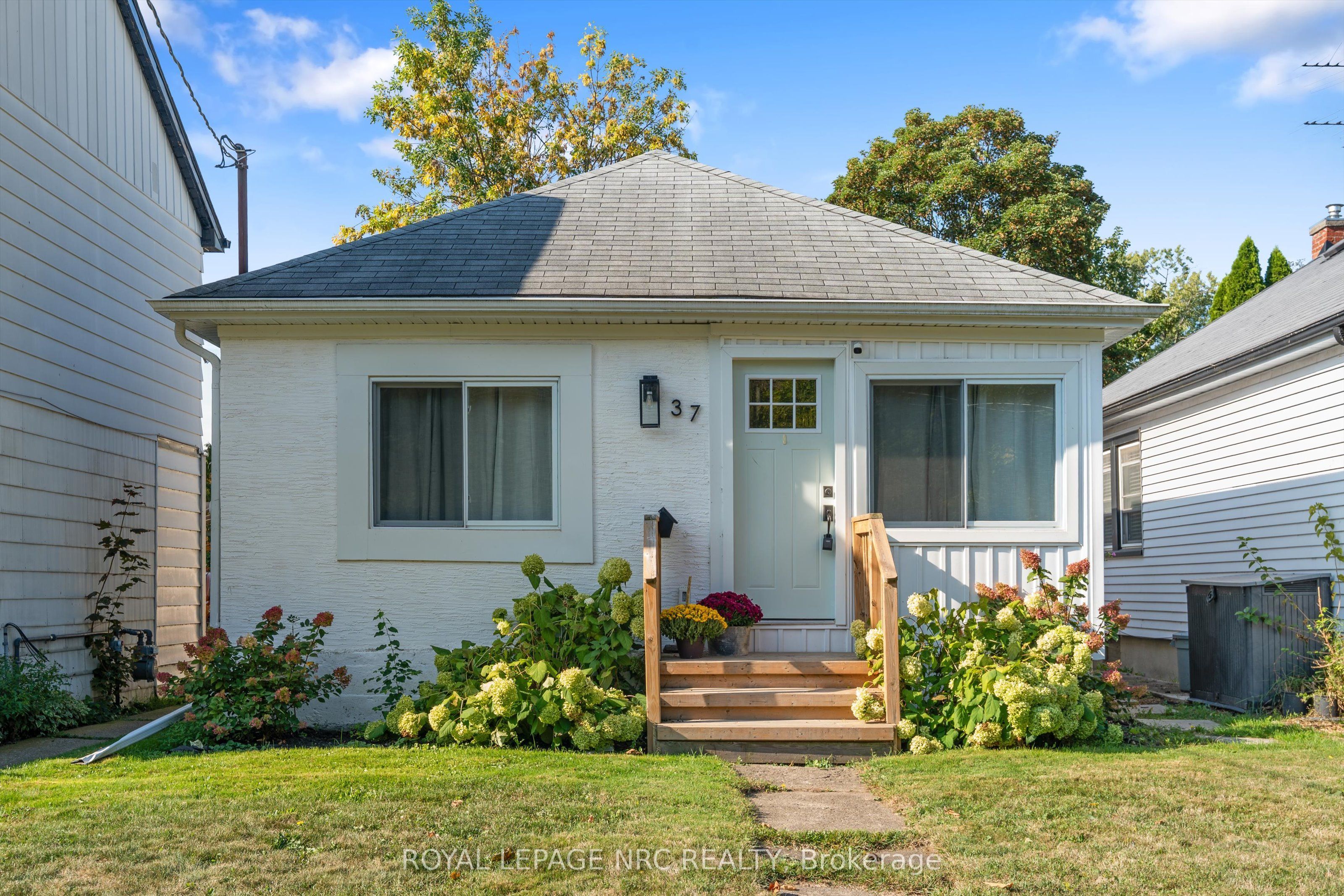 37 Lock Street, St. Catharines, On L2n 5b8