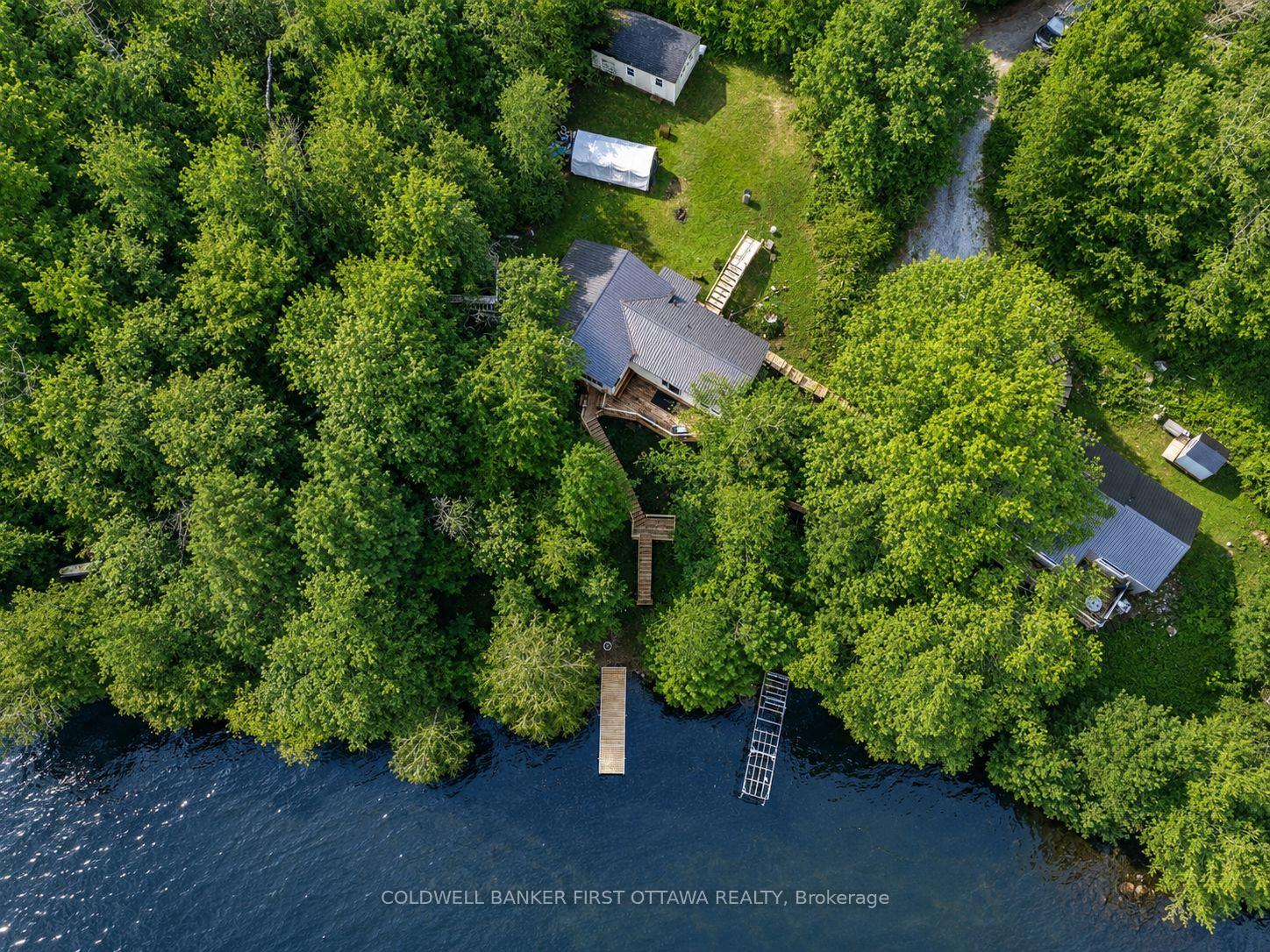 1091 Big Clear Lane, Frontenac, On K0h 0b6