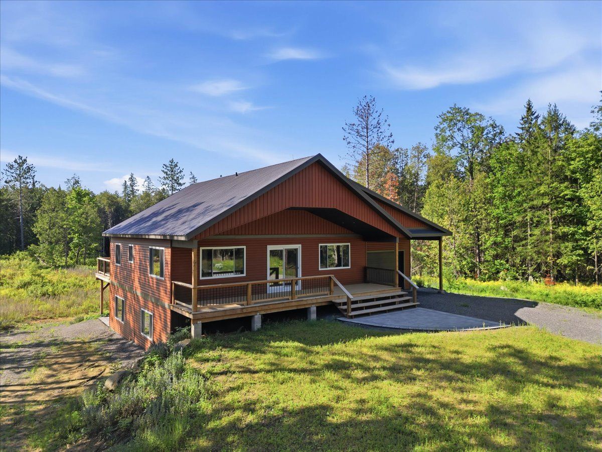 514 St. Ola Road, Limerick, On K0l 1w0