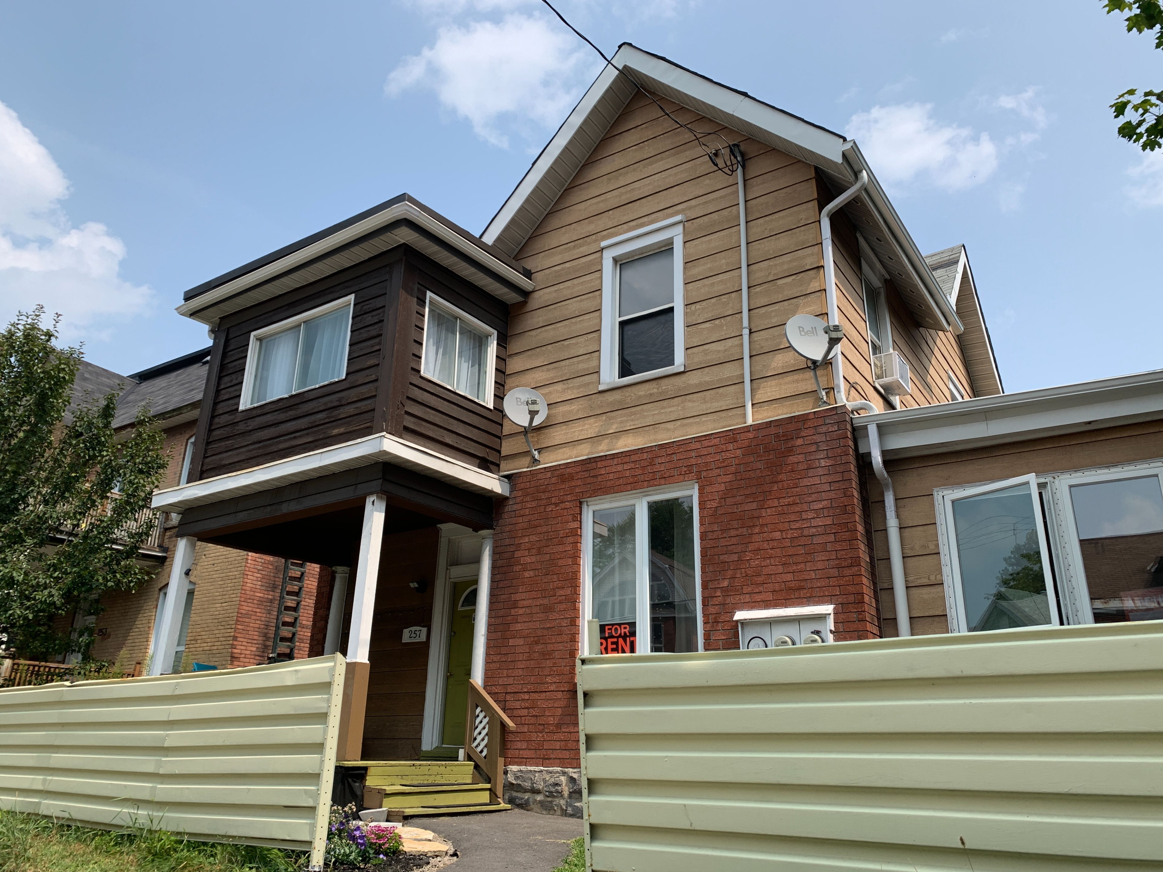 257 Bronson Avenue 1, Ottawa Centre, On K1r 6h6