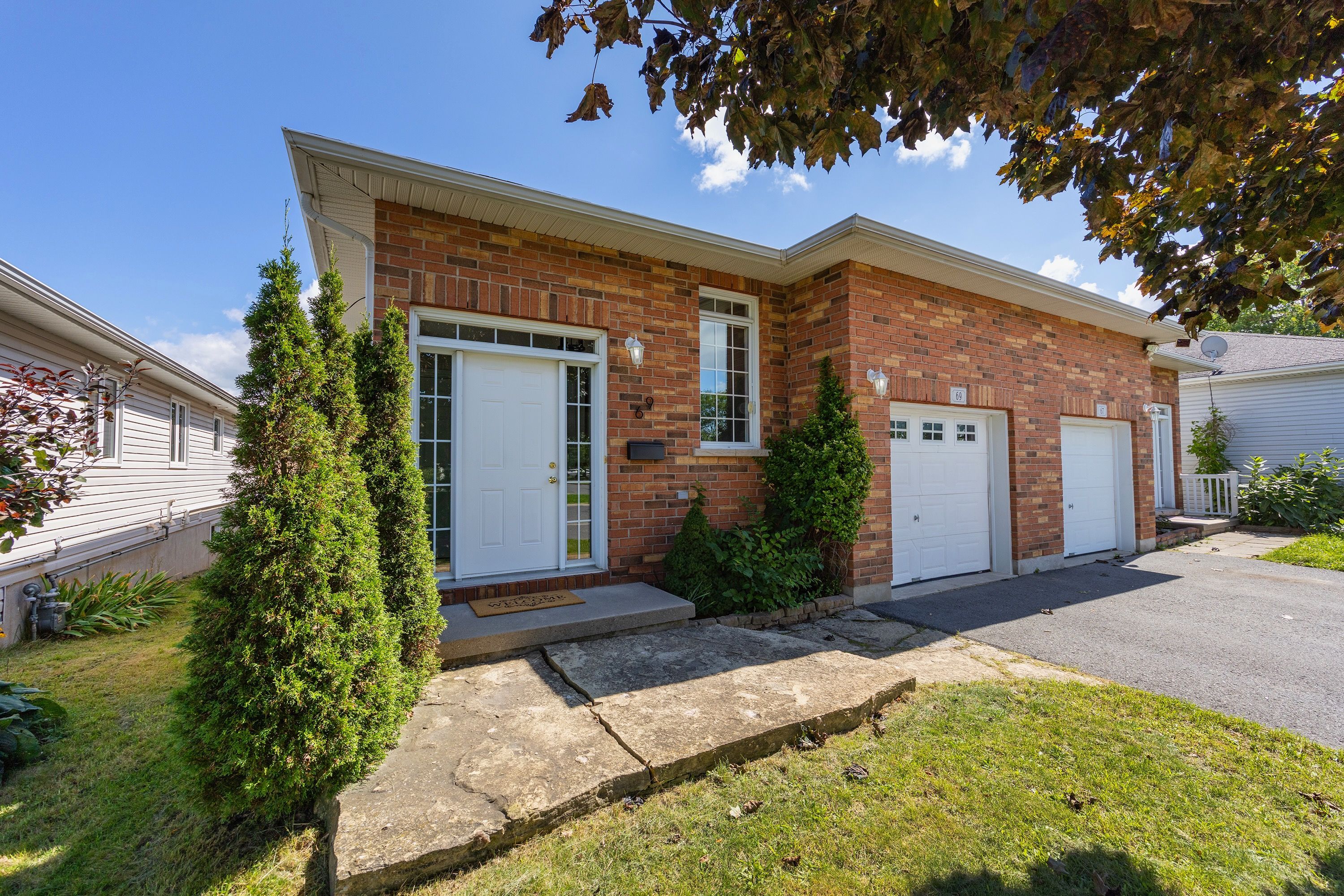 69 Wiley Street, Kingston, On K7k 5b3