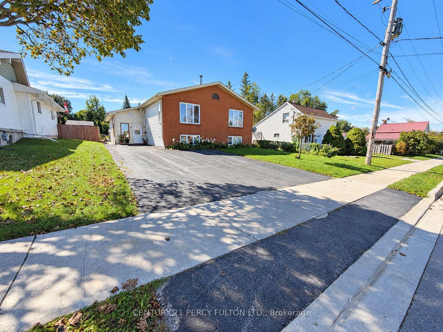 85 Denniston Street, Kawartha Lakes, On K9v 1l4