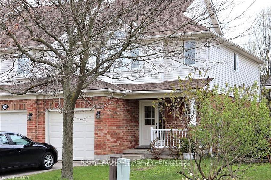 709 Silversmith Street, London North, On N6h 5r8