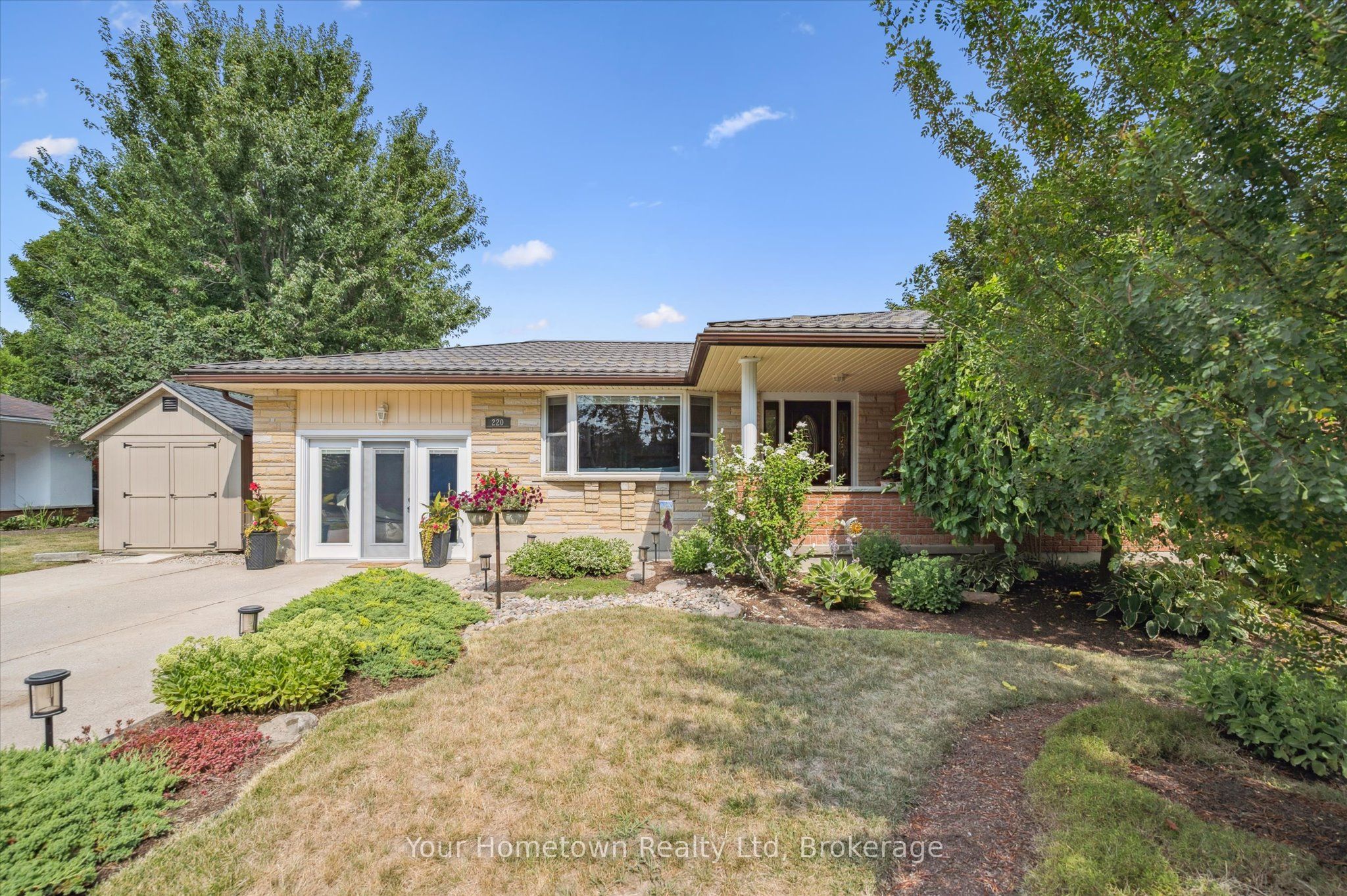 220 Colborne Street, Centre Wellington, On N0b 1s0