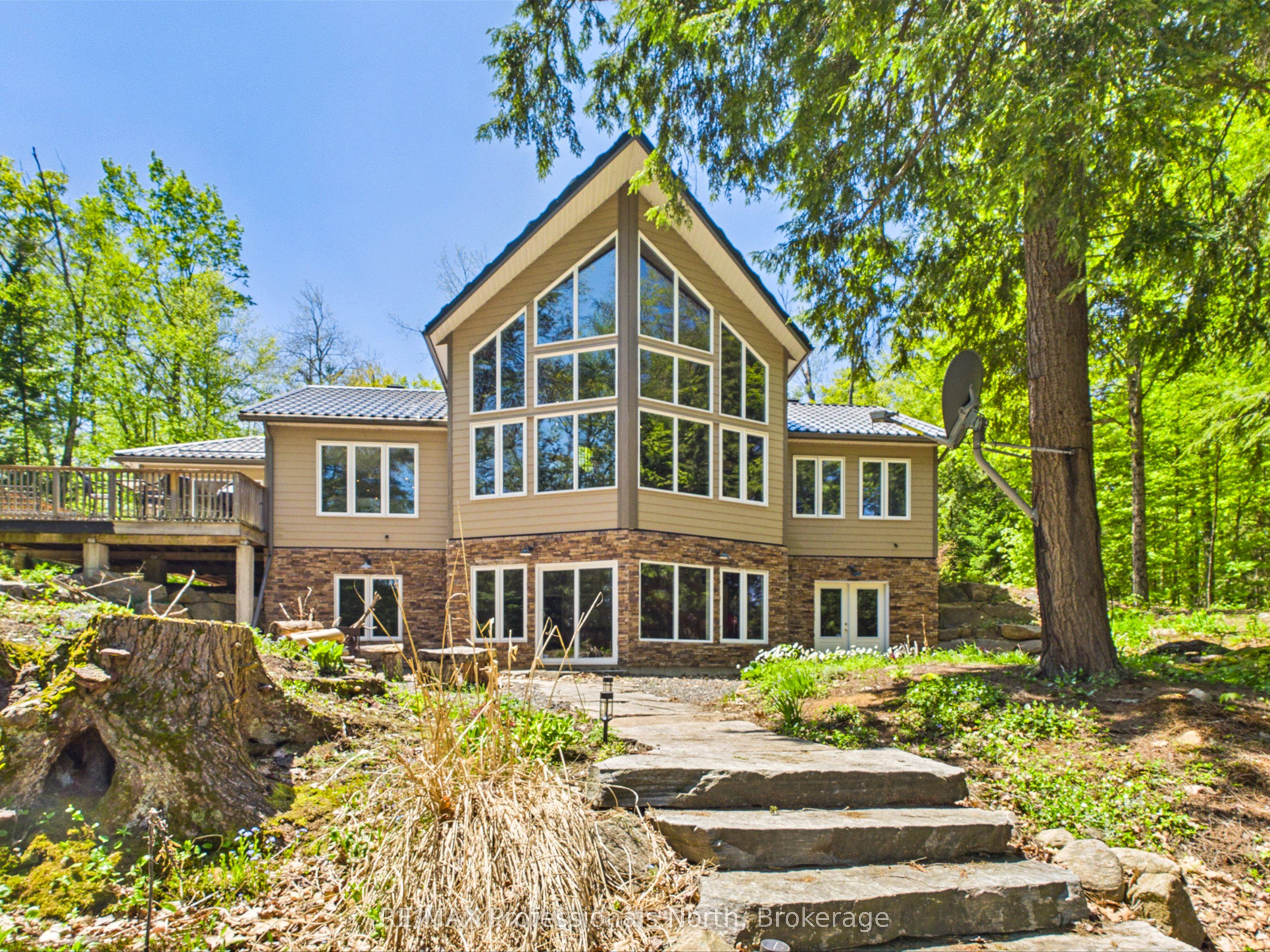1215 118 Highway E, Bracebridge, On P1l 0k3