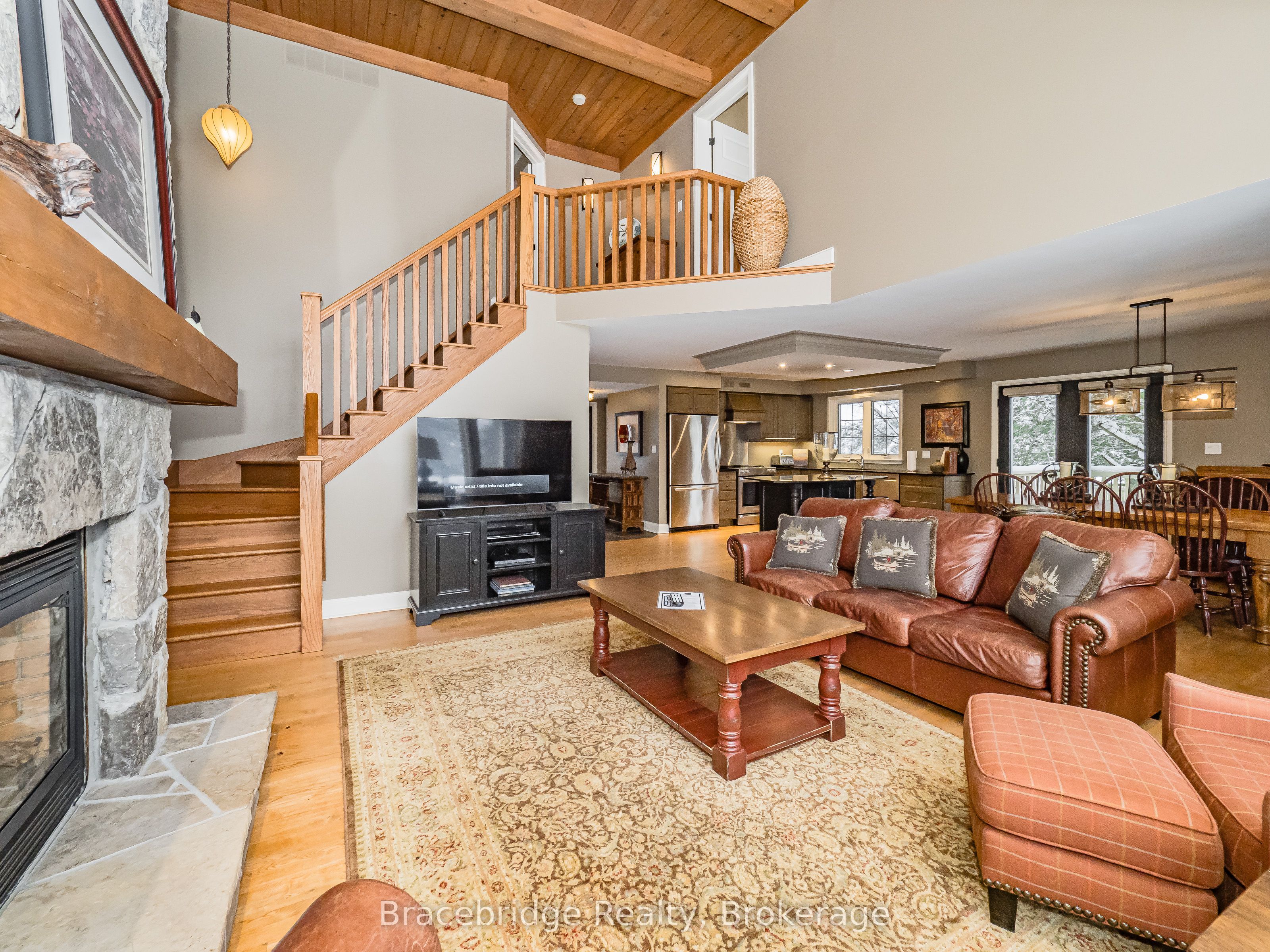 3876 Muskoka Rd 118 Highway W Water'S Edge W1, Muskoka Lakes, On P0b 1j0