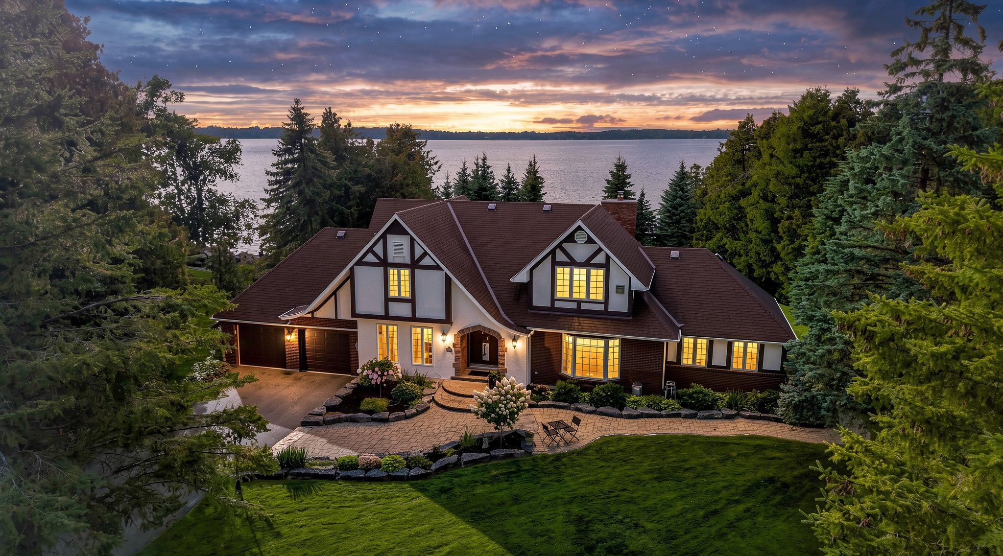 11 Rodeo Drive, Kawartha Lakes, On K0m 1g0