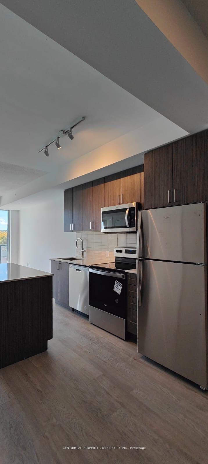 2782 Barton Street E 405, Hamilton, On L8e 3p5