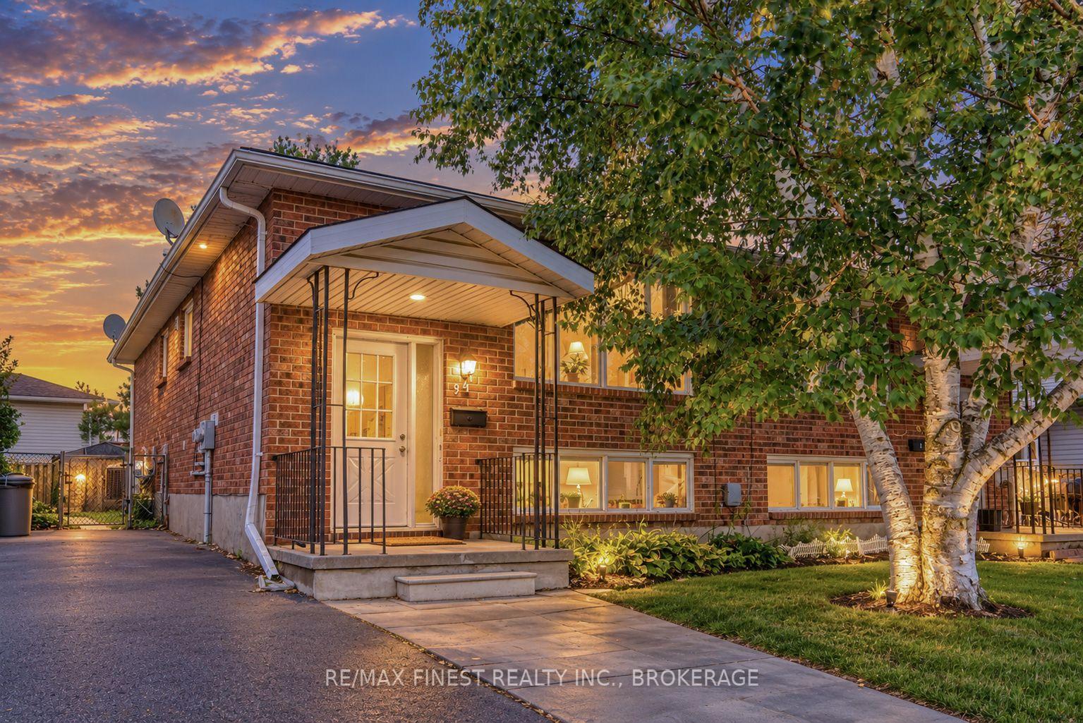 941 Warburton Crescent, Kingston, On K7m 8l1