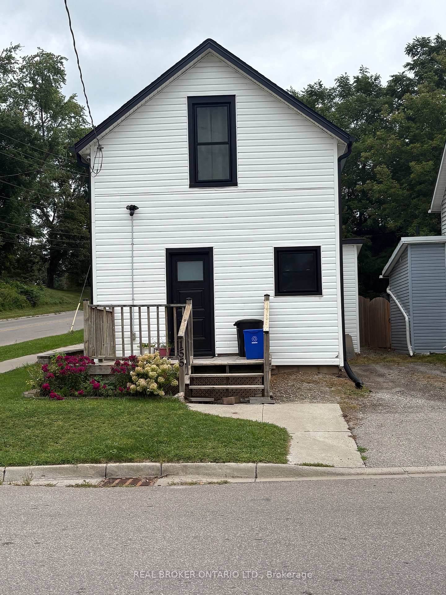 155 Sherman Avenue, Norfolk, On N3y 2t2