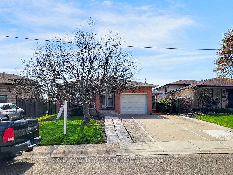 216 Ravenbury Drive 2, Hamilton, On L8w 2j1
