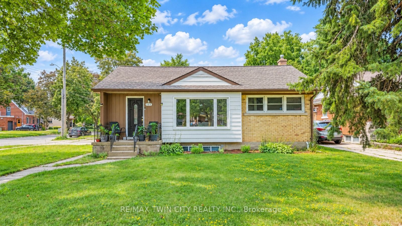 169 Bruce Street, Kitchener, On N2b 1z2