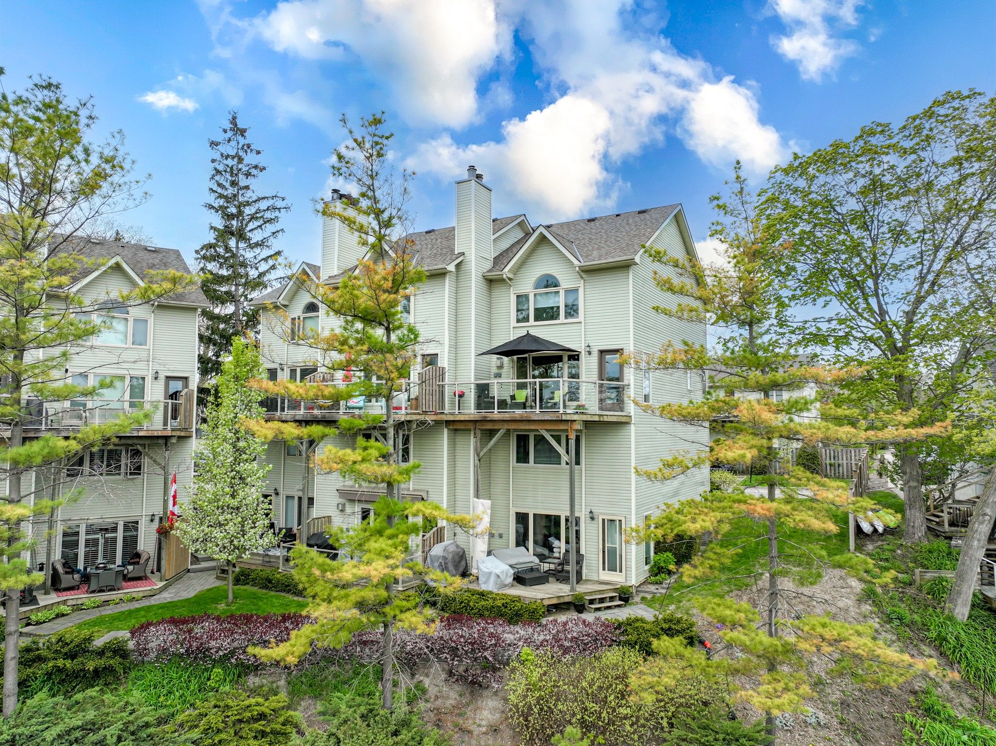 40 Ontario Street S 4, Lambton Shores, On N0m 1t0