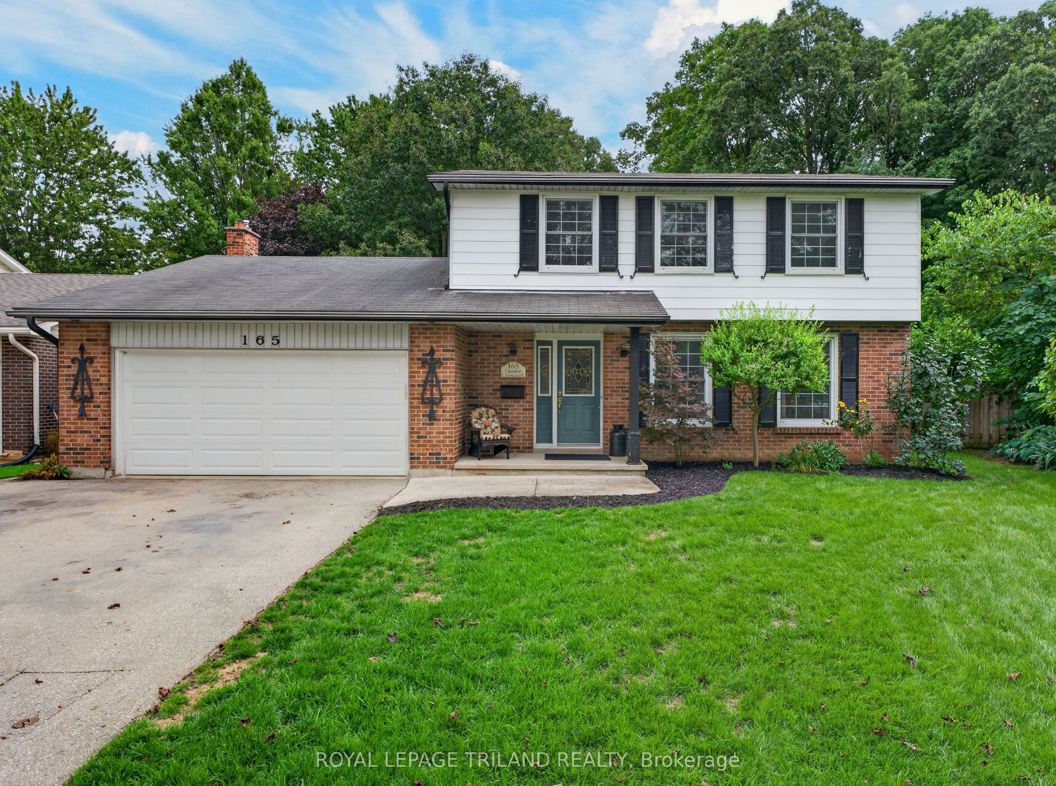 165 Camden Crescent, London North, On N5x 2j6